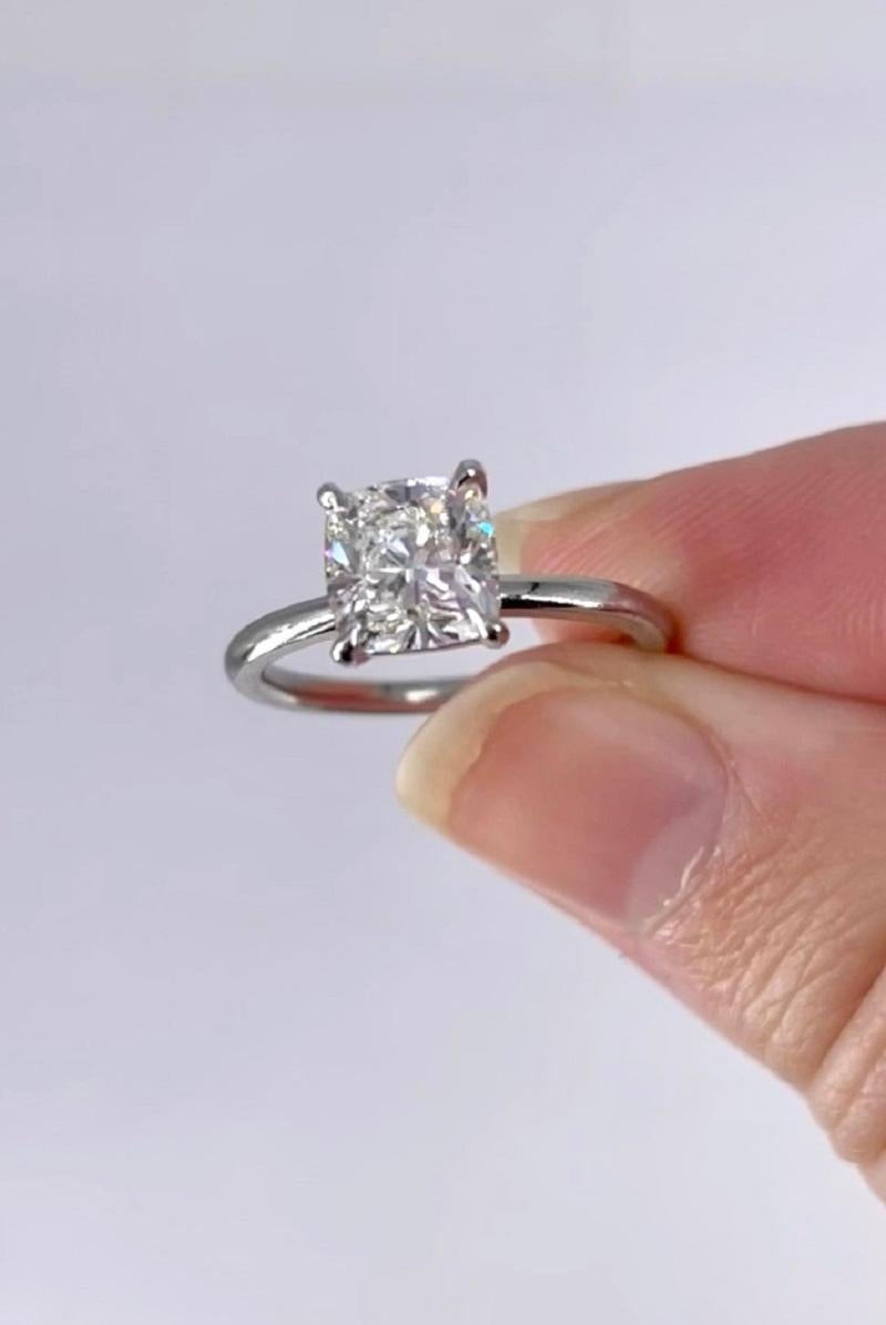 J. Birnbach Verlobungsring mit 1,60 Karat GIA-Diamant im Kissenschliff Solitär im Zustand „Neu“ im Angebot in New York, NY