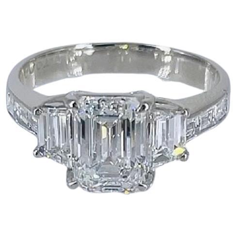 J. Birnbach 1.61 Carat GIA Emerald Cut Diamond Ring with Trapezoids & Baguettes For Sale