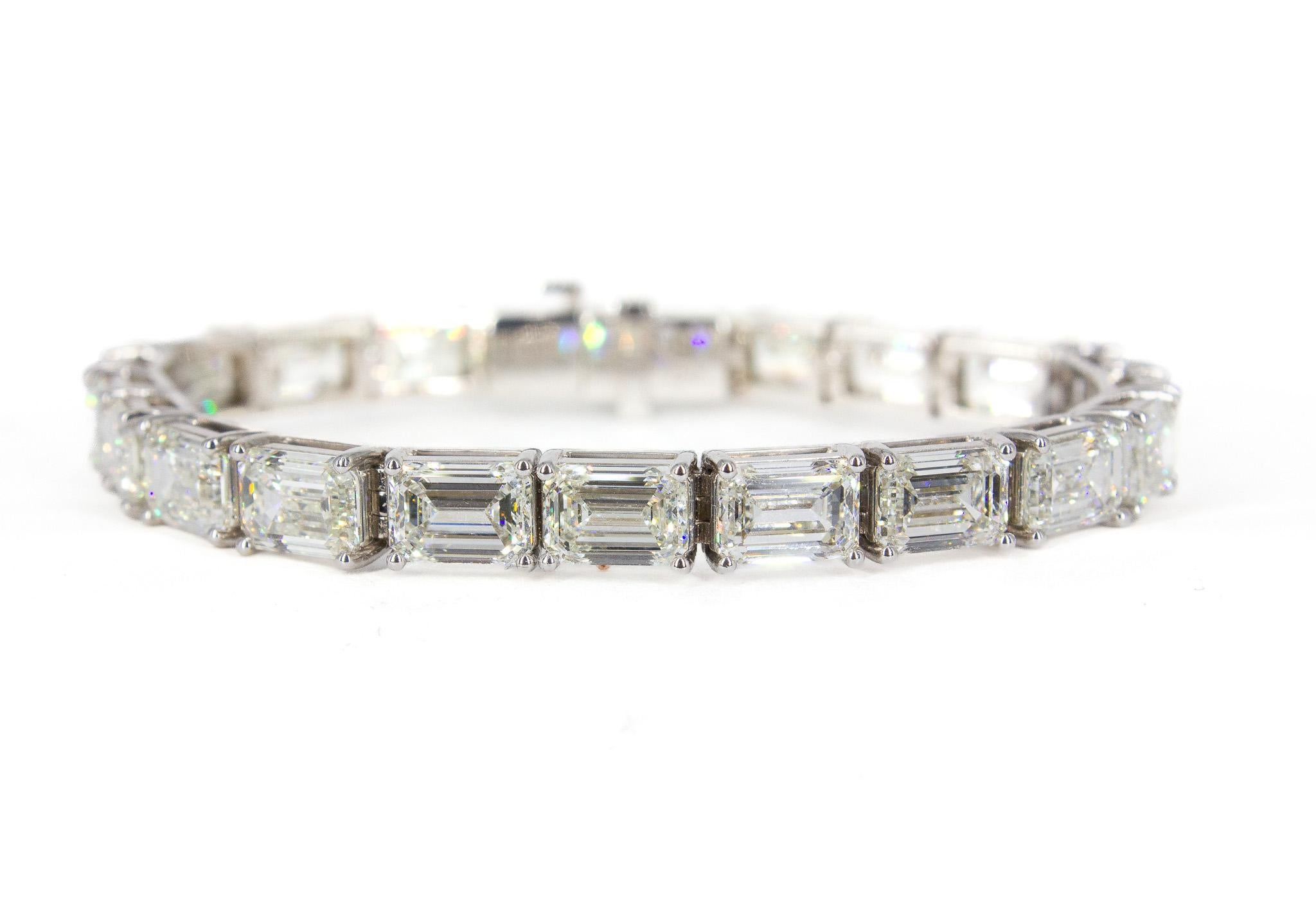 J. Birnbach 21.14 Carat Total Emerald Cut Diamond Tennis Bracelet For Sale 1