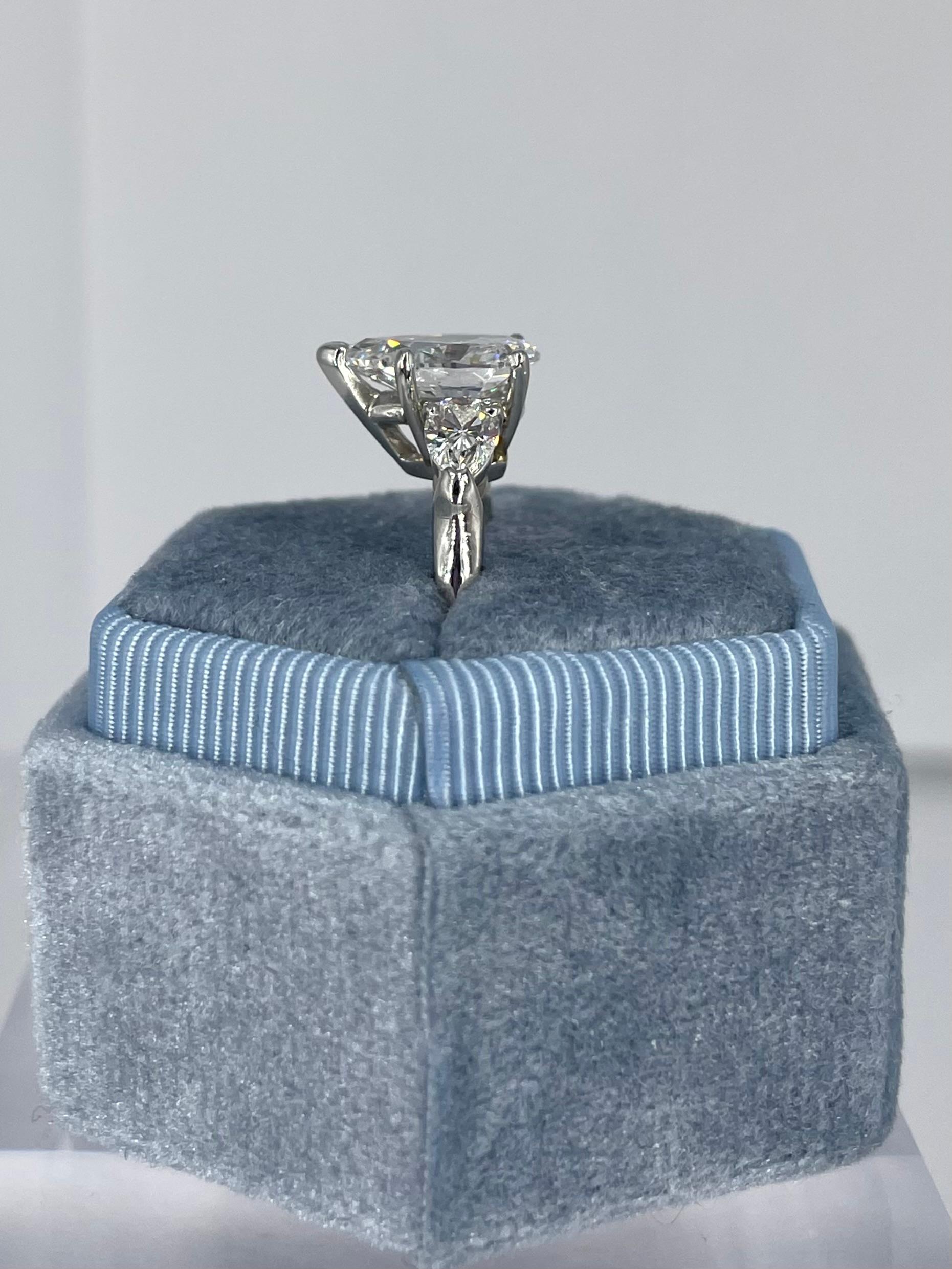 Women's J. Birnbach 2.18 carat GIA Pear Shape Diamond Ring with Pear Shape Side Stones For Sale
