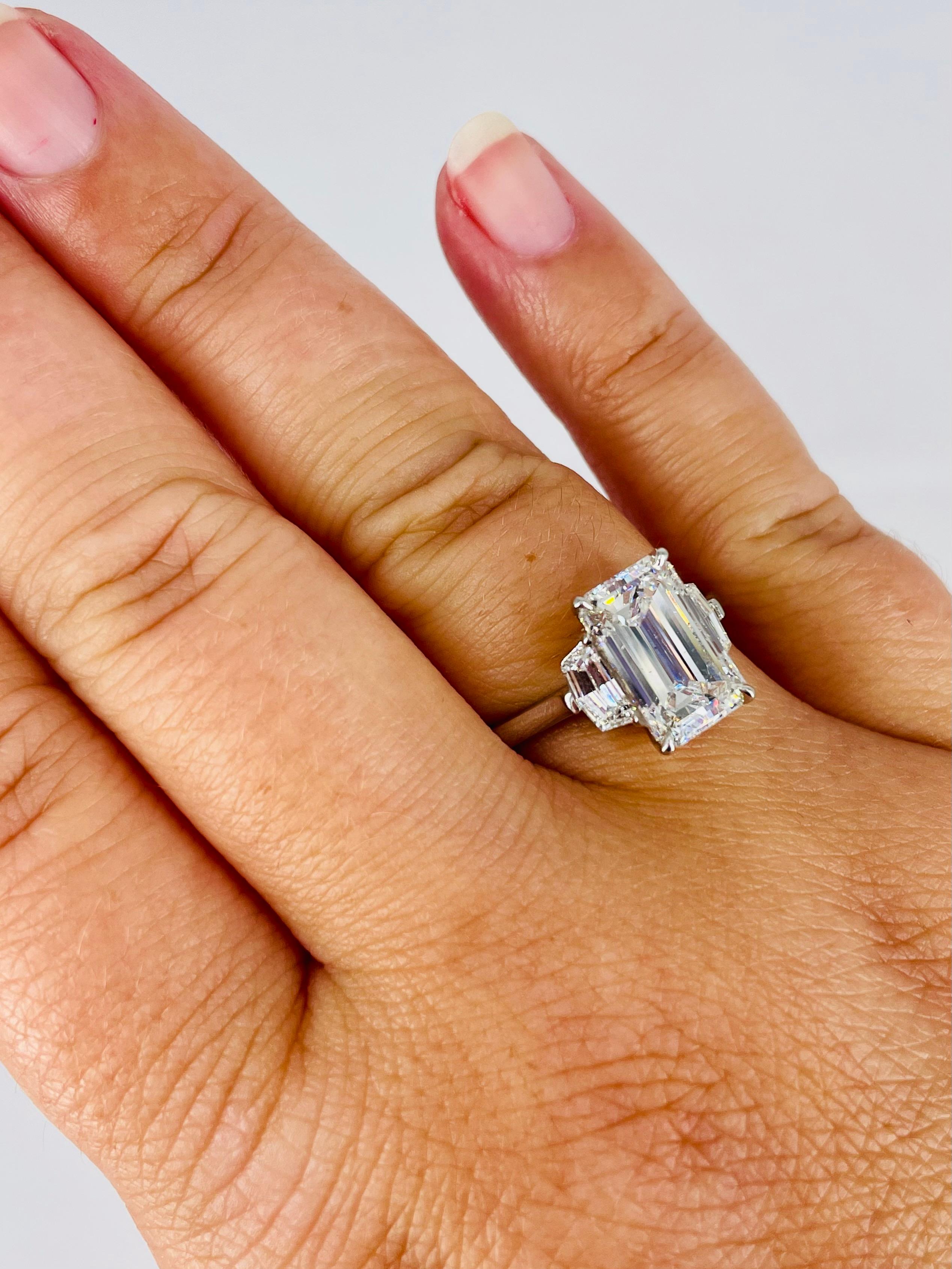 J. Birnbach 3.01 carat Emerald Cut Diamond Three Stone Engagement Ring For Sale 1