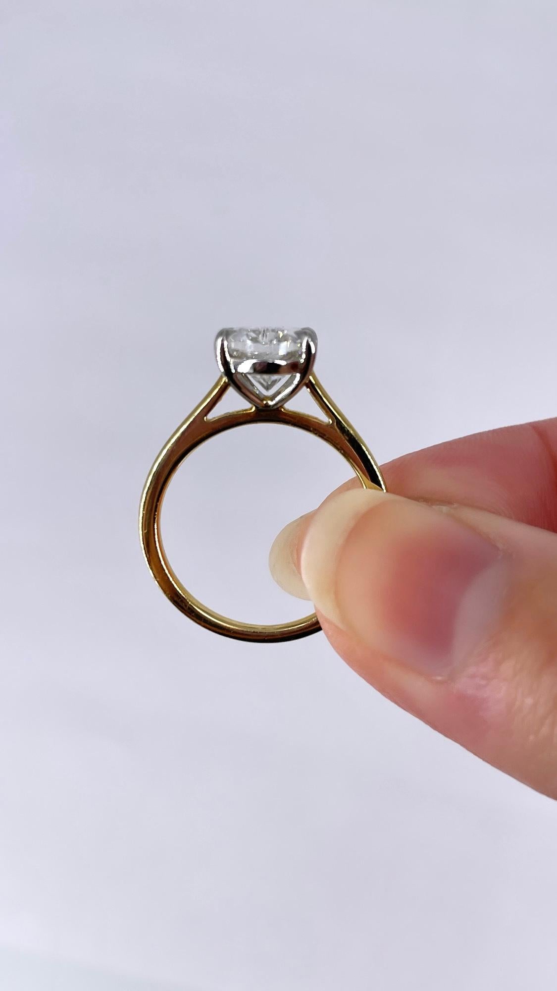 J. Birnbach Bague de fiançailles solitaire en or 18 carats avec diamant ovale 3,01 carats certifié GIA GVS1 Pour femmes en vente