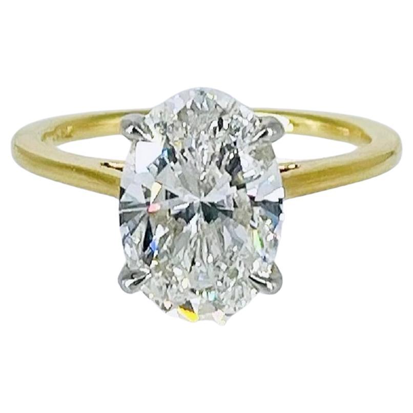J. Birnbach Bague de fiançailles solitaire en or 18 carats avec diamant ovale 3,01 carats certifié GIA GVS1 en vente