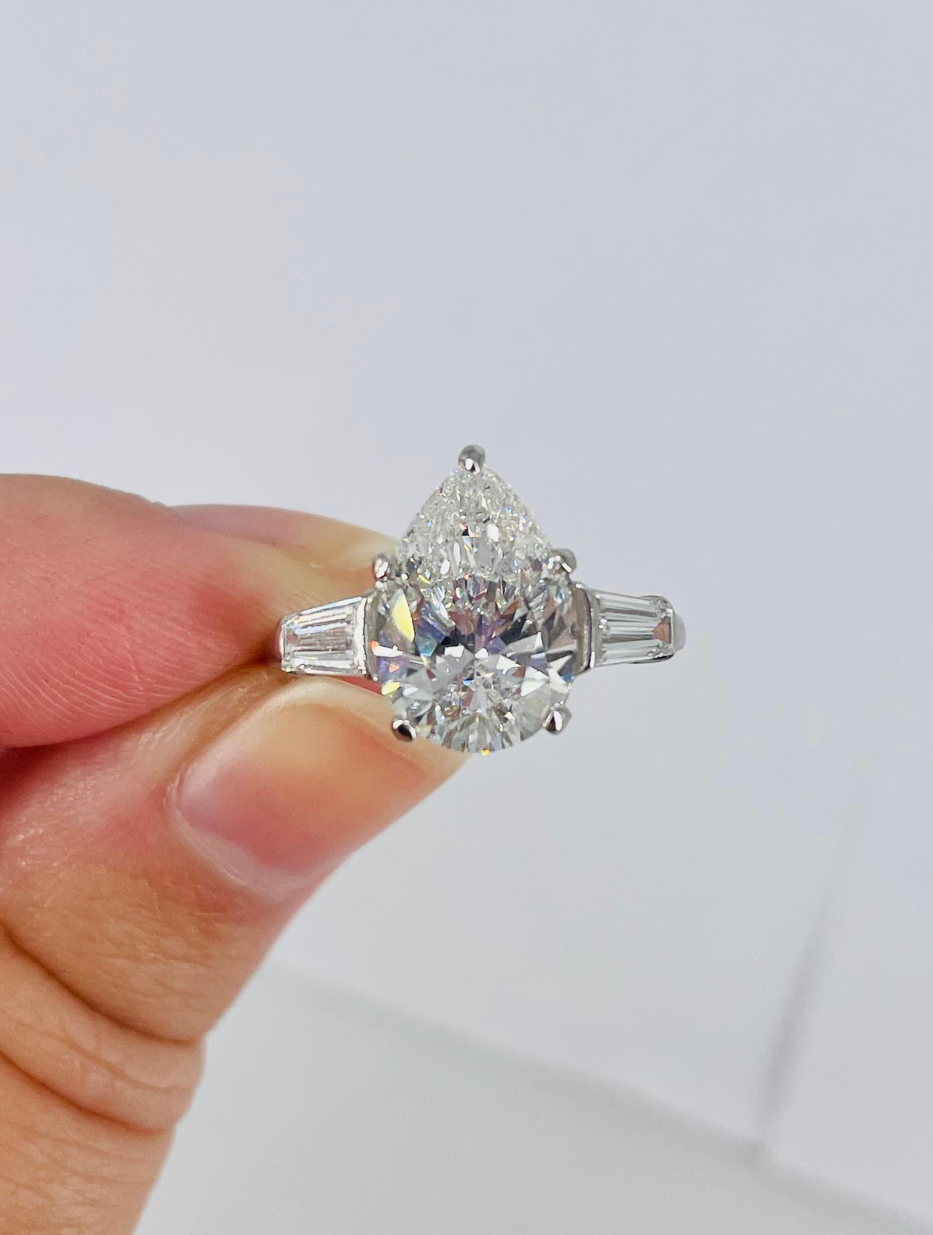 J. Birnbach 3.02 carat Pear Diamond Engagement Ring with Tapered Baguettes In New Condition For Sale In New York, NY