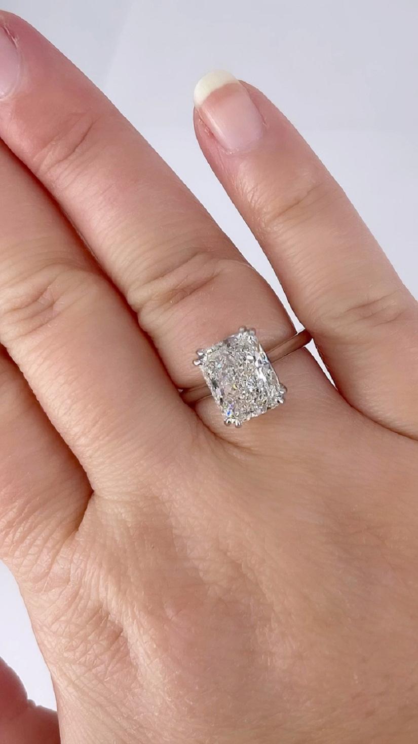 Women's J. Birnbach 3.54 carat GIA Radiant Cut Diamond Solitaire Engagement Ring For Sale