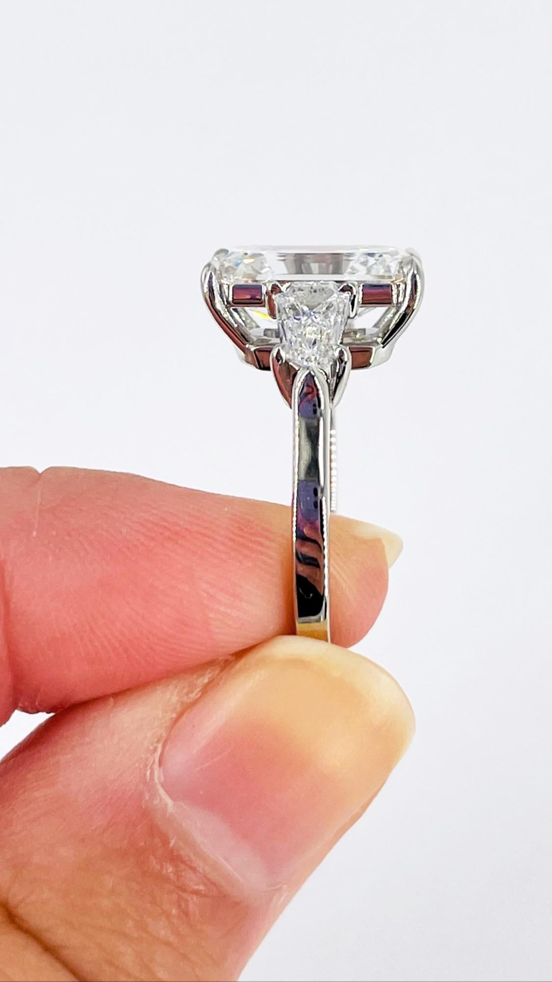 Women's J. Birnbach 3.61 carat GIA EVS2 Emerald Cut Diamond Three Stone Engagement Ring For Sale