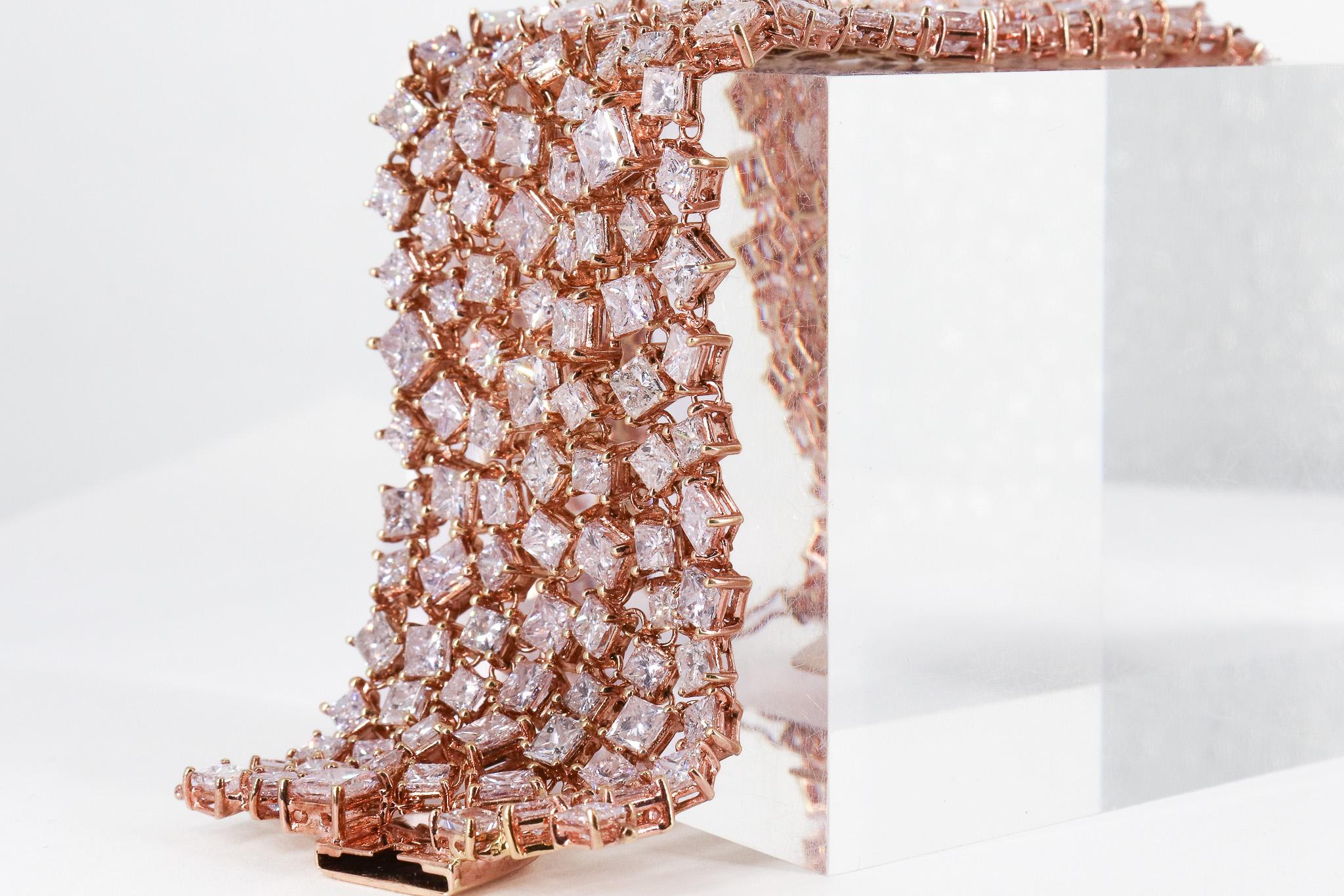 J. Birnbach 39 Carat GIA Fancy Pink Princess Cut Diamond 18K Rose Mesh Bracelet 1