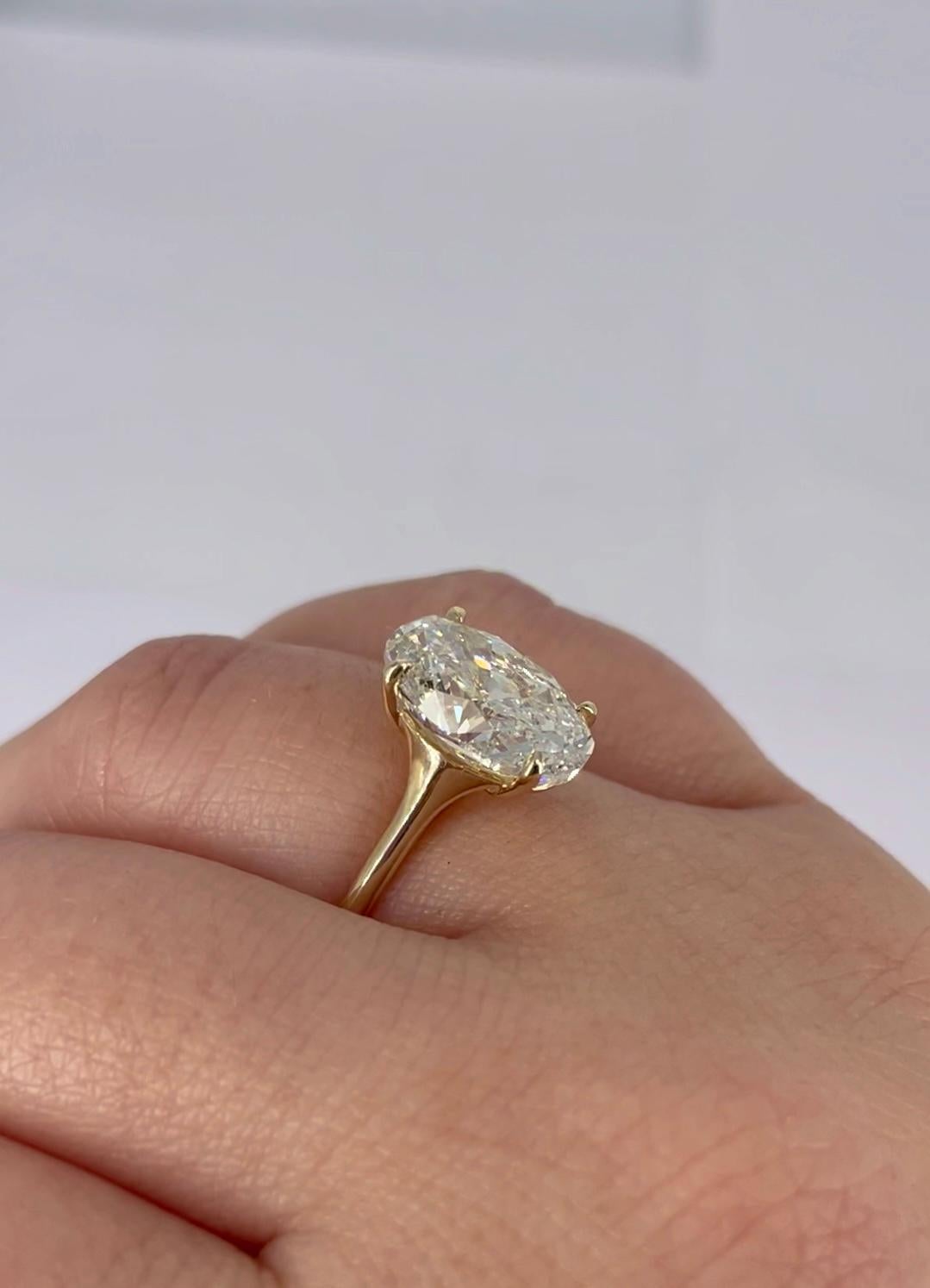 J. Birnbach 3.95 carat Oval Diamond Solitaire Engagement Ring in 14K Yellow Gold In New Condition For Sale In New York, NY