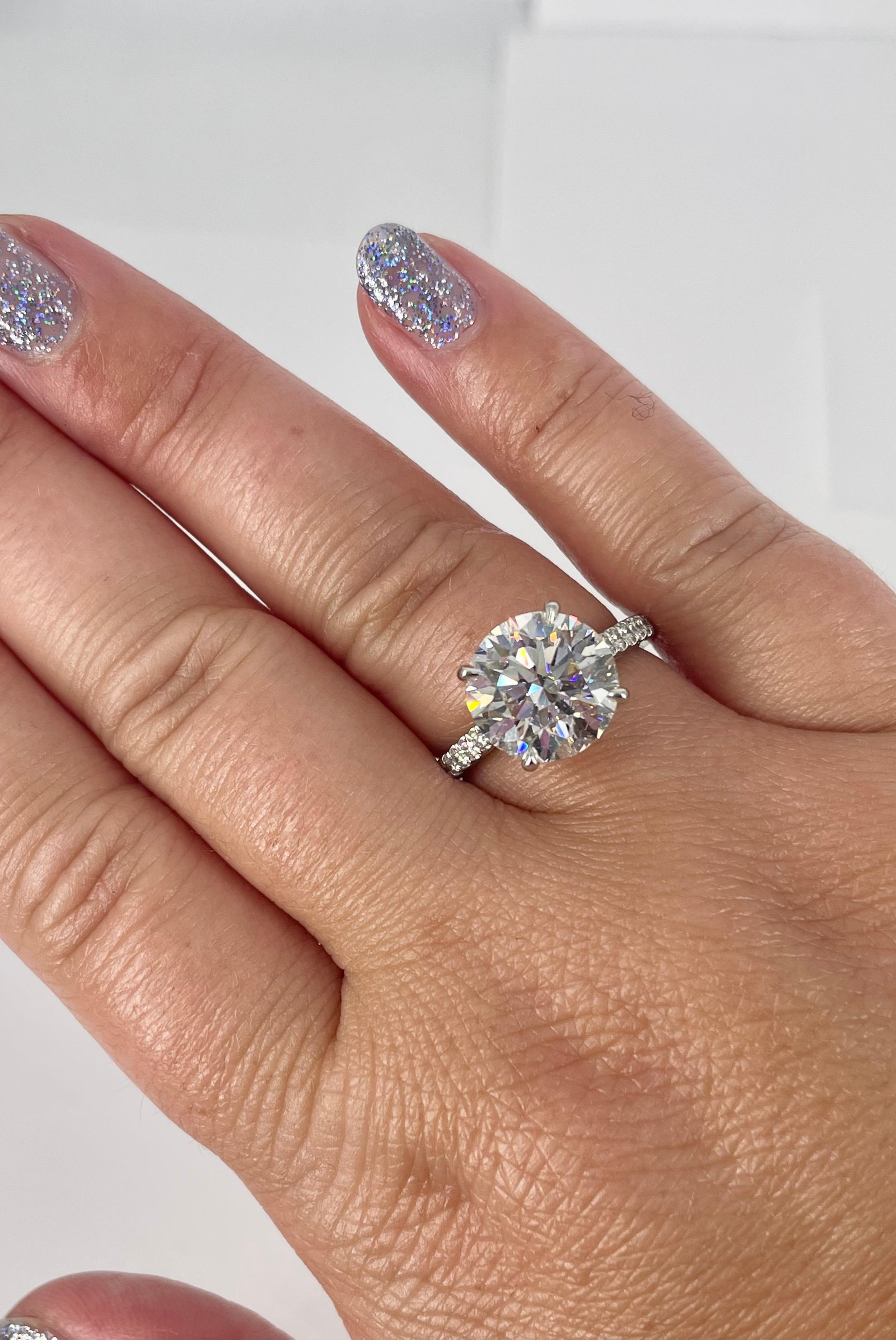 Round Cut J. Birnbach 4.50 carat GIA GVS1 Round Diamond Pave Solitaire Engagement Ring  For Sale