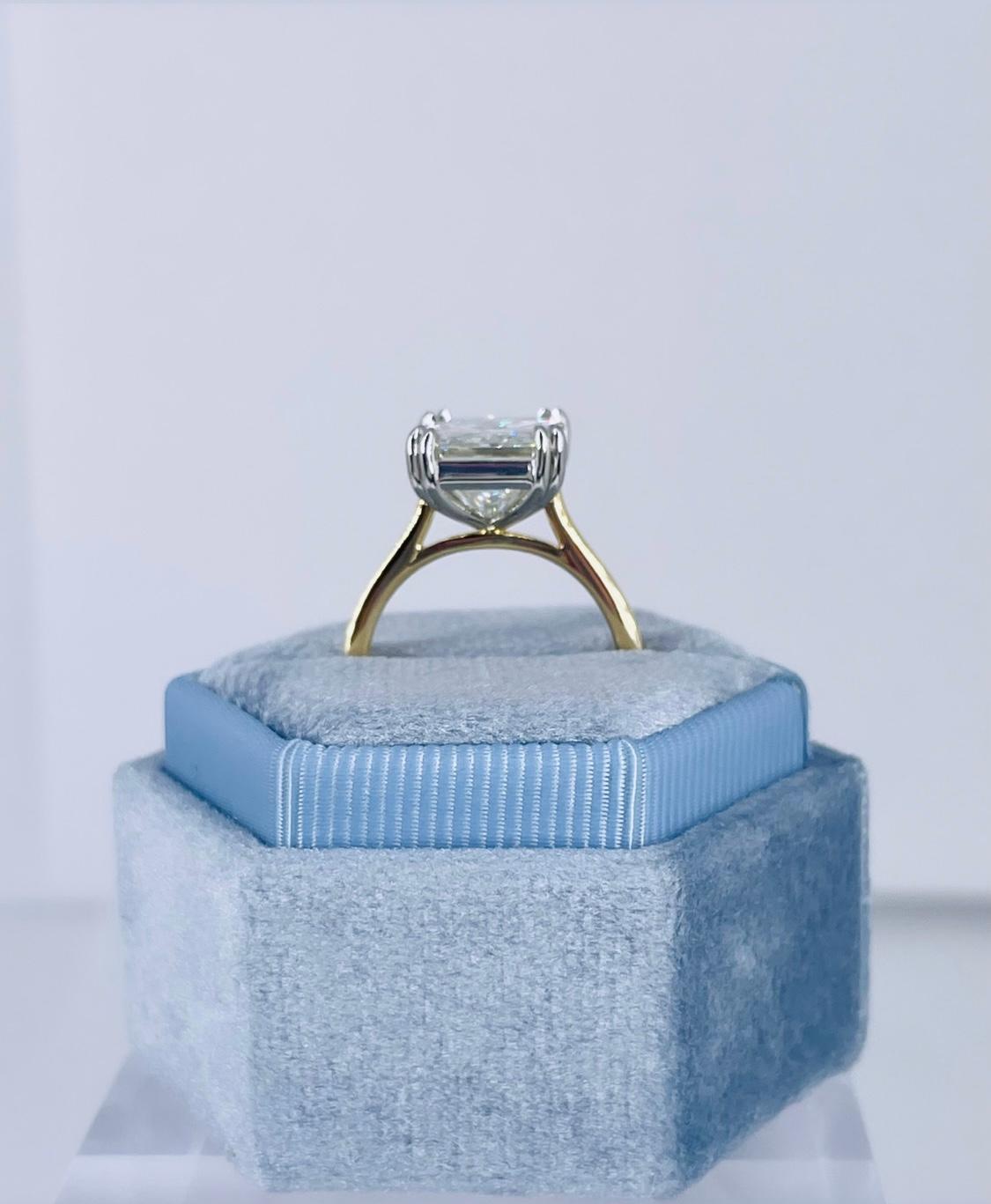 Radiant Cut J. Birnbach 5.01 carat Radiant Diamond Solitaire Engagement Ring For Sale