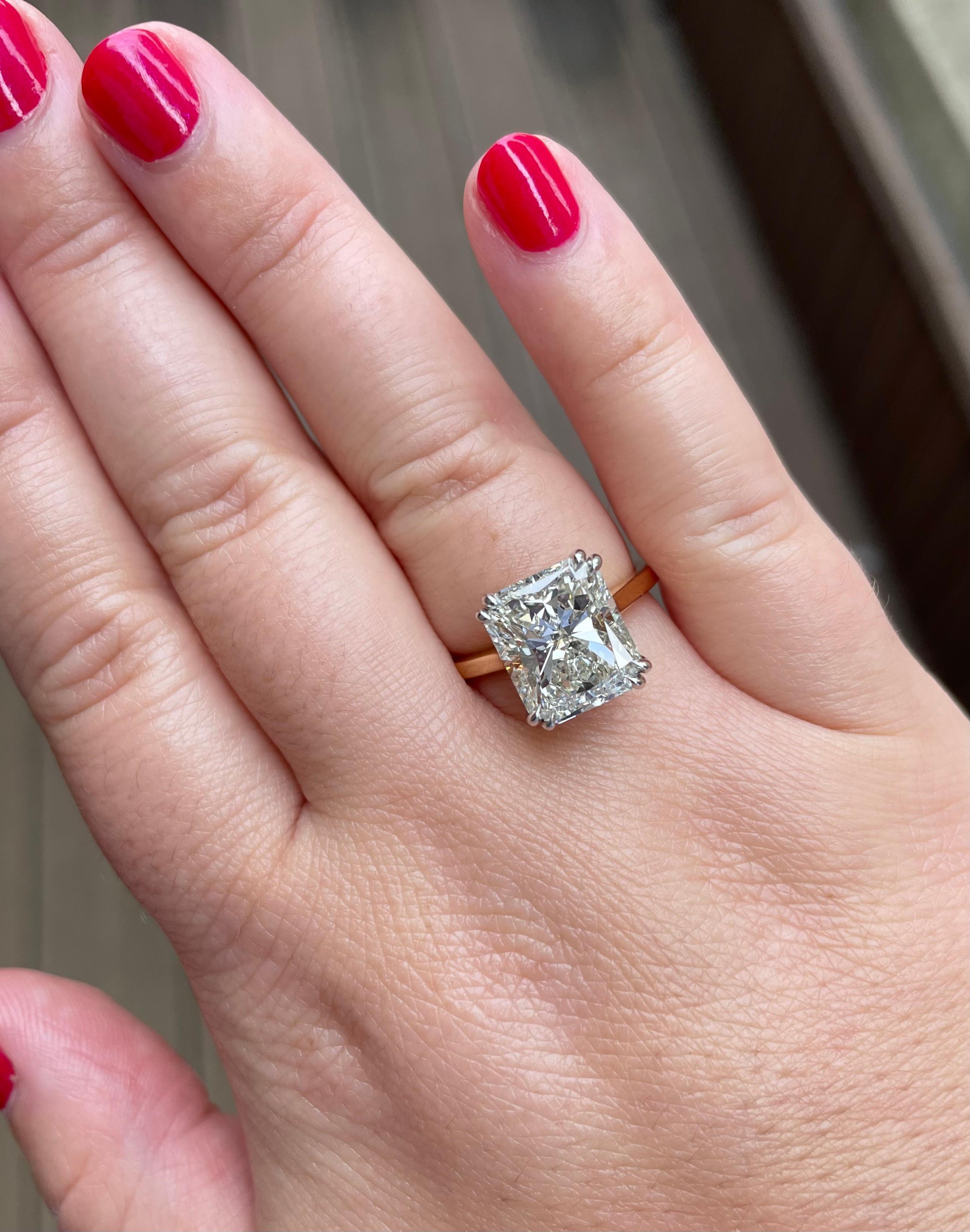 J. Birnbach 5.01 carat Radiant Diamond Solitaire Engagement Ring In New Condition For Sale In New York, NY