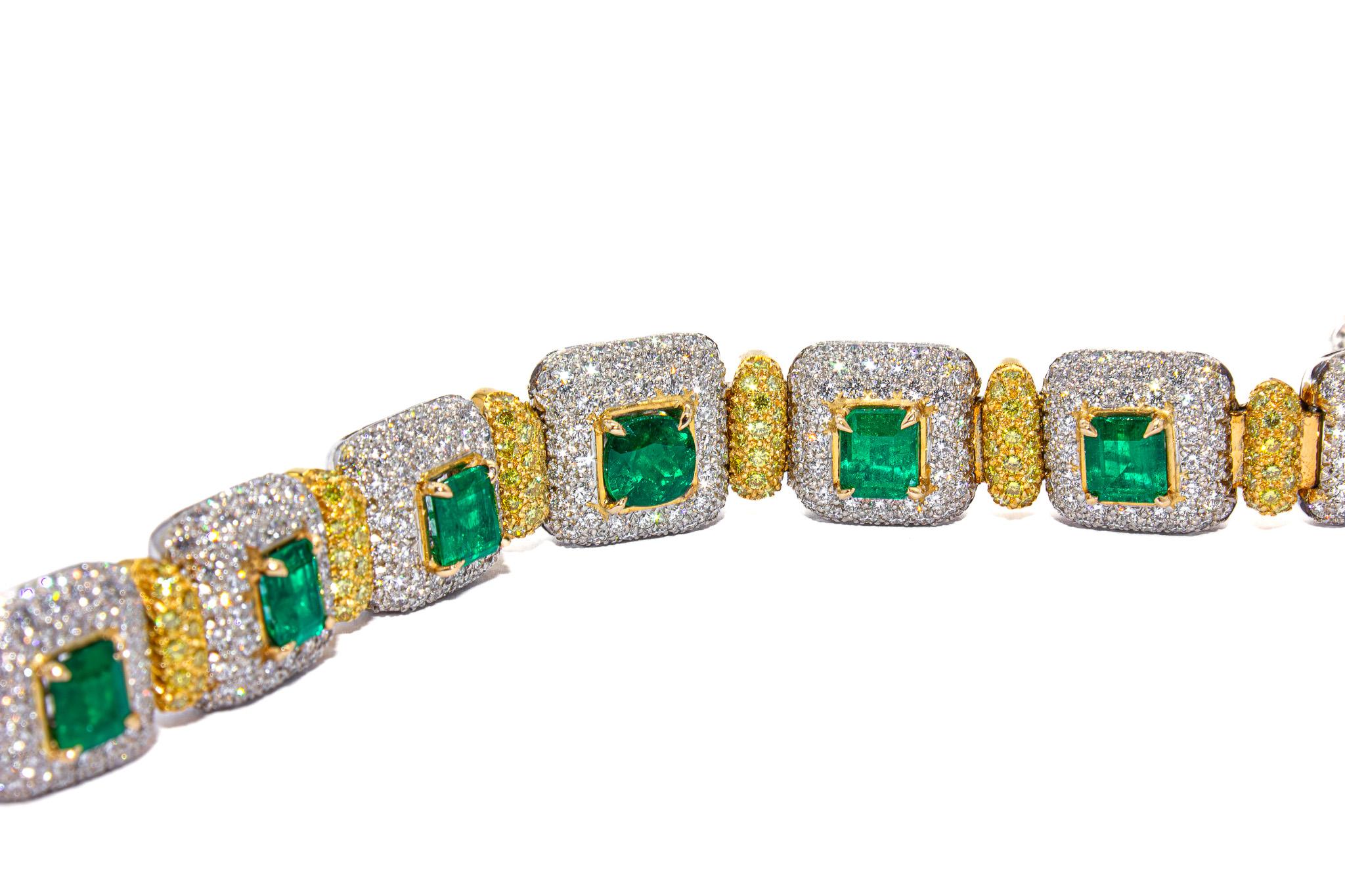 J. Birnbach Bracelet en or 18 carats de 9,63 carats d'émeraudes et de diamants jaunes fantaisie Neuf - En vente à New York, NY