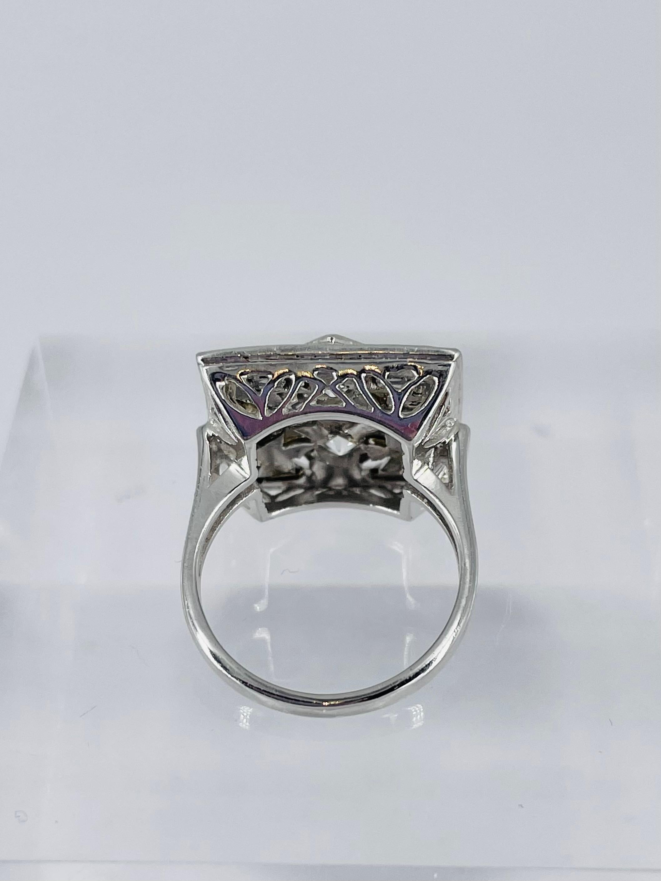 J. Birnbach Antique Filigree Ring with Old European Cut Diamonds In Excellent Condition For Sale In New York, NY