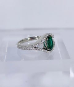 J. Birnbach Diamond and Emerald Ring in Platinum