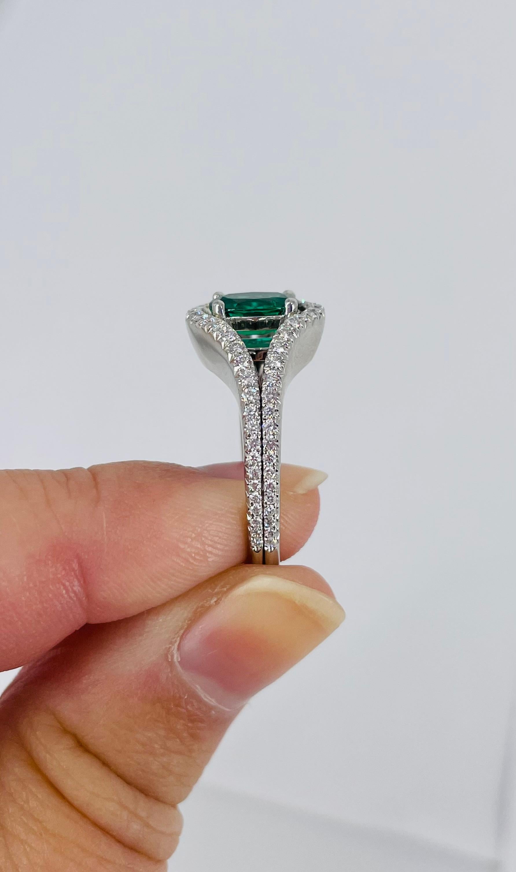 Women's J. Birnbach Diamond and Emerald Ring in Platinum For Sale