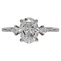 Anillo de platino con tres piedras de J. Birnbach, GIA, 1,50 quilates, E, SI1, forma ovalada