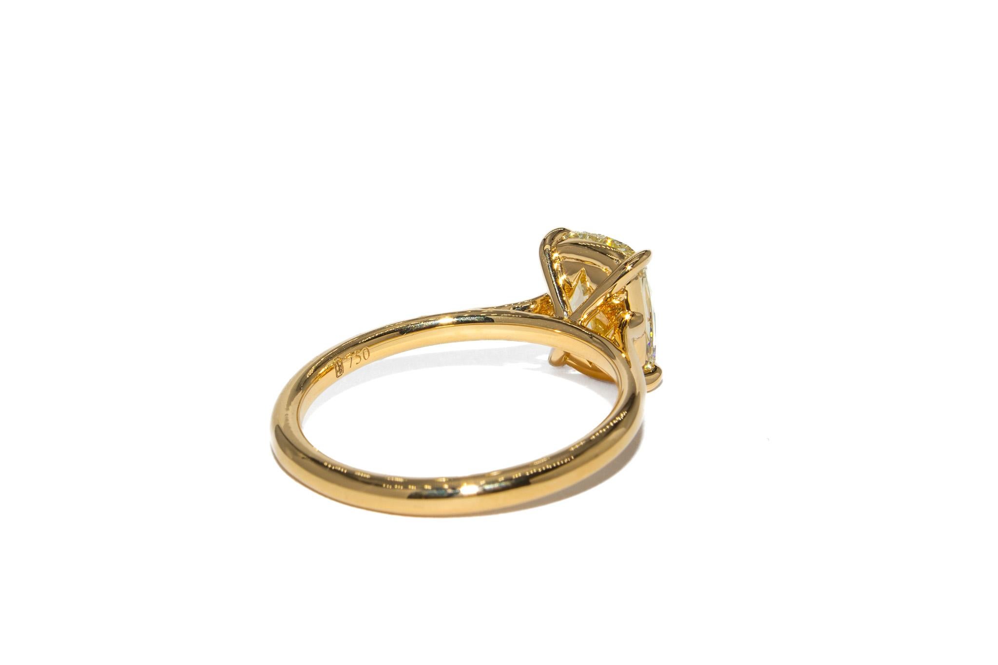J. Birnbach GIA 1,50 Karat U VVS2 Länglicher Diamant Solitär Ring mit Kissenschliff im Zustand „Neu“ im Angebot in New York, NY