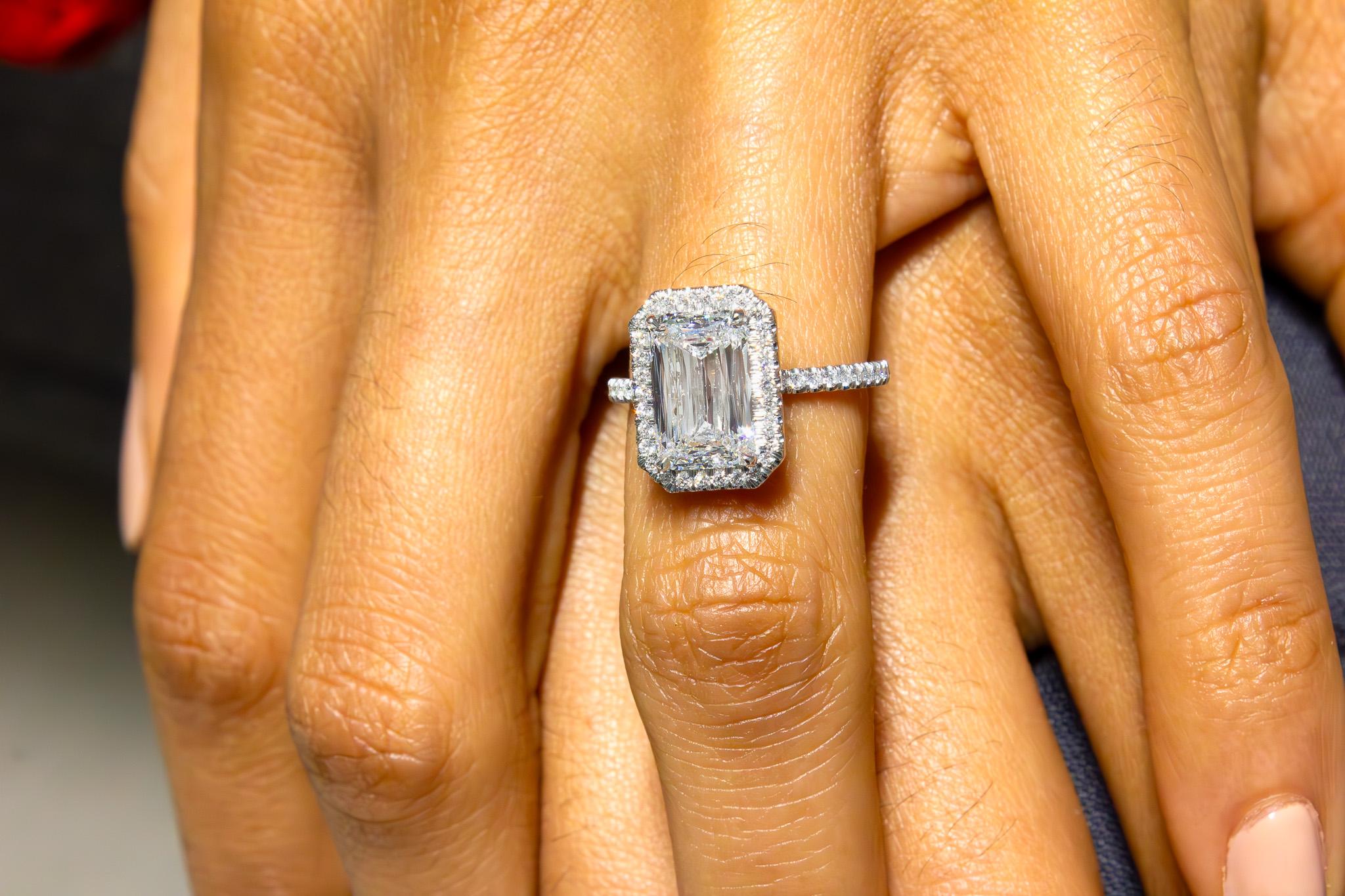 J. Birnbach GIA 3.03 Carat Ashoka Style Elongated Cushion Diamond Halo Ring For Sale 1