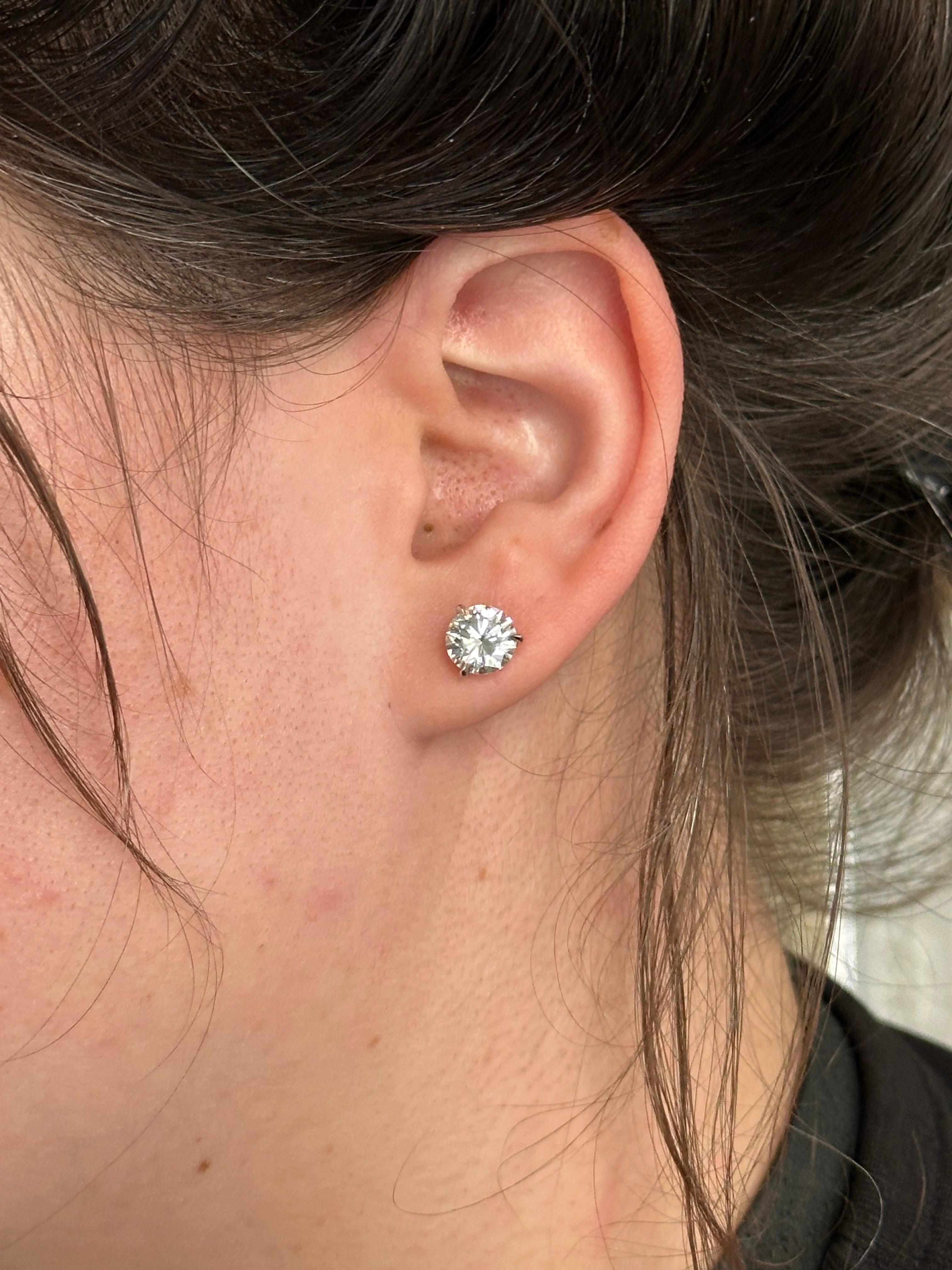 J. Birnbach GIA 3.50 Quilates Total L VS Redondo Corte Brillante Pendientes de Diamante en venta 1