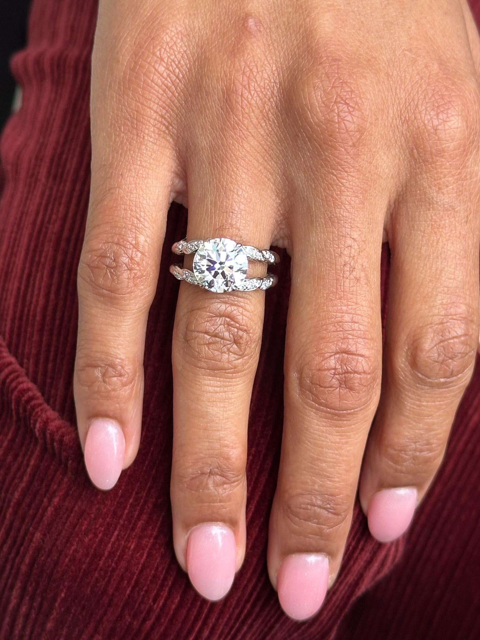 J. Birnbach GIA 4,24 quilates F SI1 Diamante redondo talla brillante Anillo de doble caña en venta 2