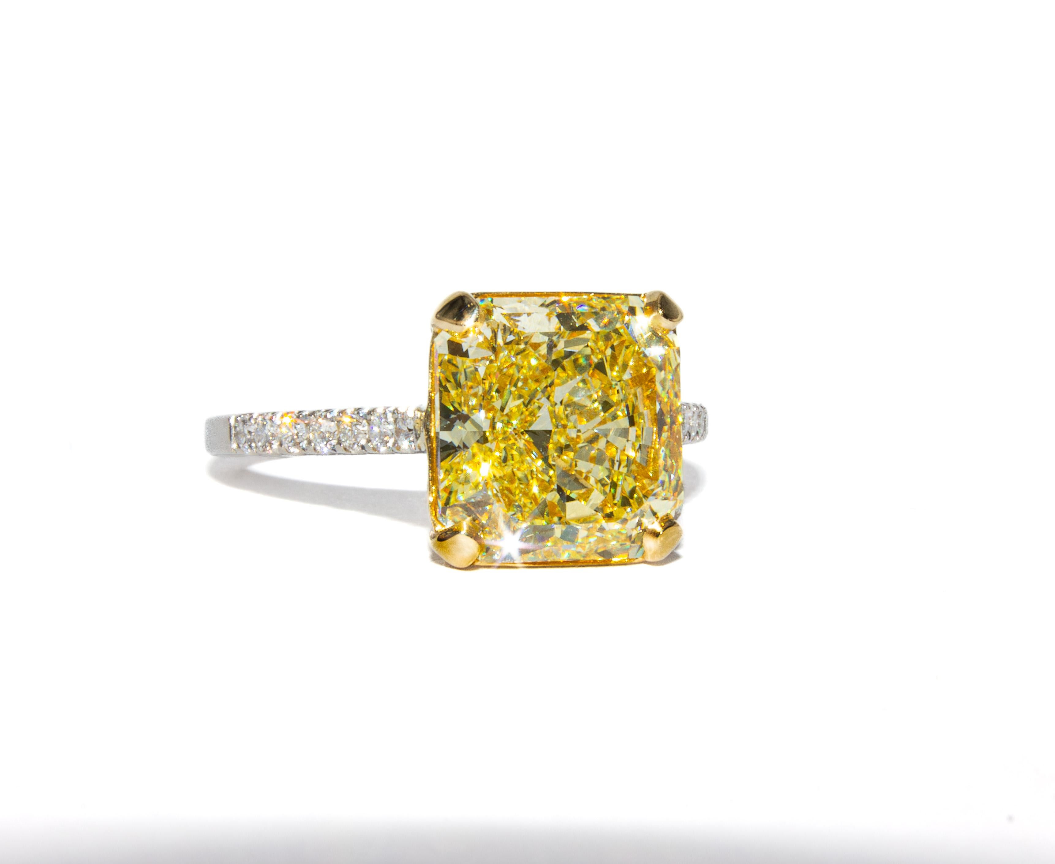 J. Birnbach GIA 5,03 Karat Fancy Gelb VVS2 Diamant Solitär Ring mit Strahlenschliff (Zeitgenössisch) im Angebot