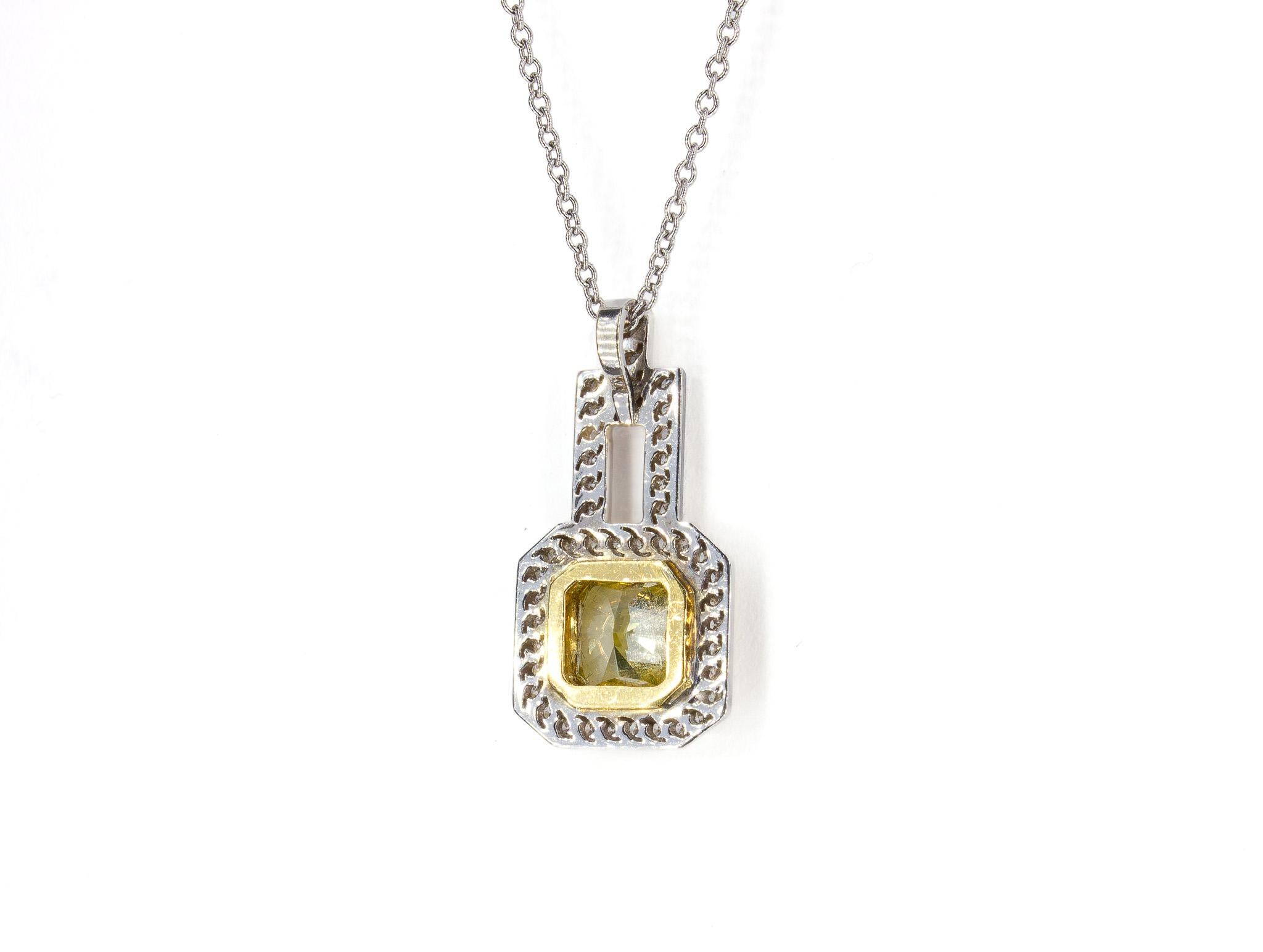 J. Birnbach GIA Certified 0.95 Fancy Intense Yellow Radiant Diamond Necklace In New Condition For Sale In New York, NY