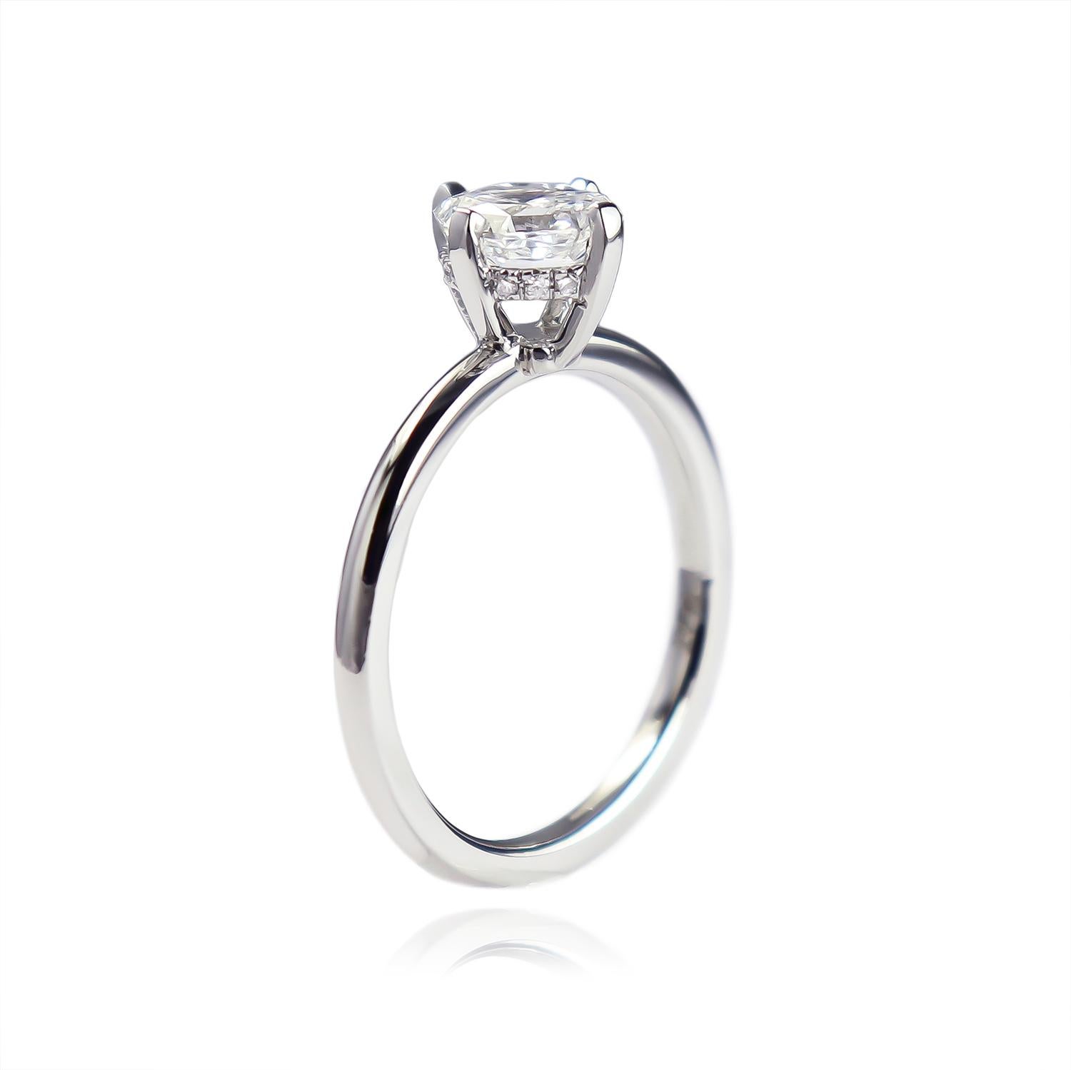 J. Birnbach GIA Certified 1.03 Carat F VS1 Radiant Cut Diamond Solitaire Ring In New Condition In New York, NY