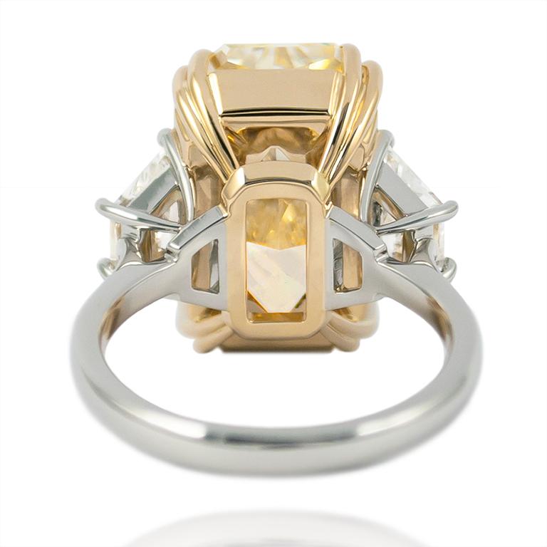 J. Birnbach GIA Certified 12.26 Fancy Yellow Radiant Diamond Three-Stone Ring In New Condition In New York, NY