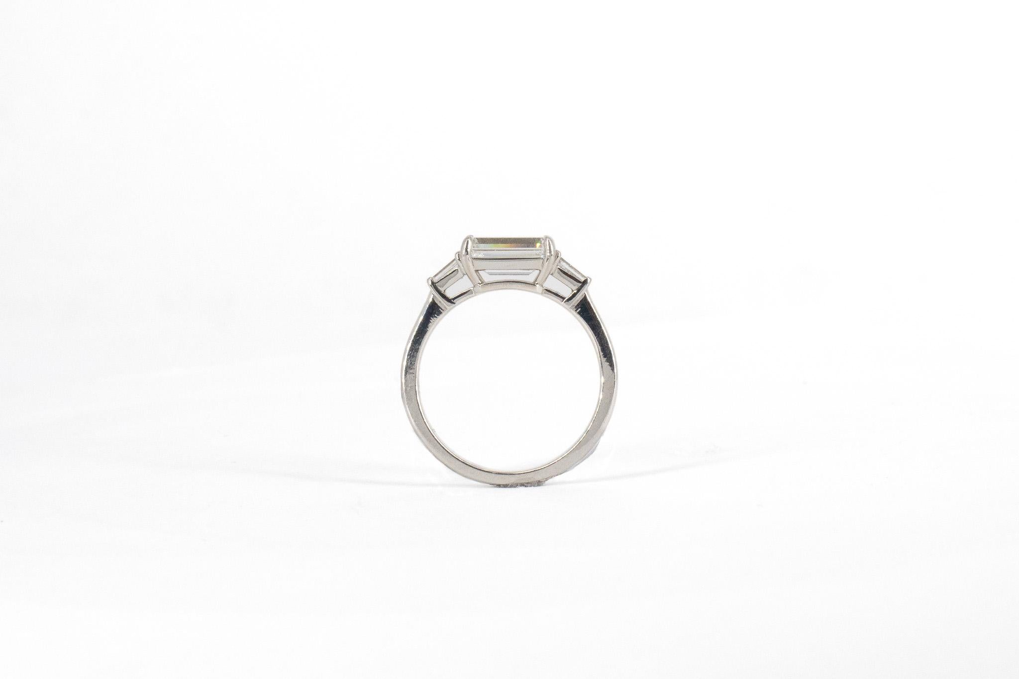 J. Birnbach GIA Certified 1.51 Carat E VS1 Emerald Cut Diamond Three-Stone Ring For Sale 2