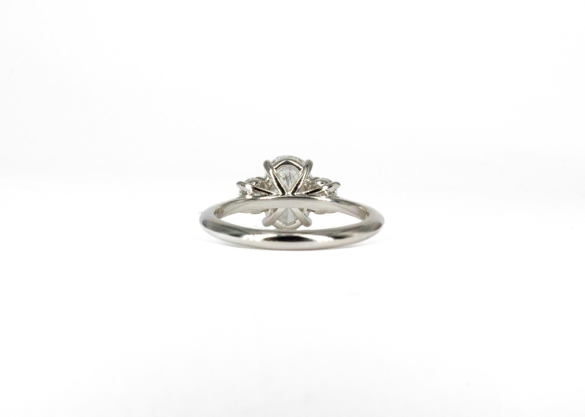 J. Birnbach GIA zertifiziert 1,51 Karat F SI1 Oval Drei Stein Ring für Damen oder Herren