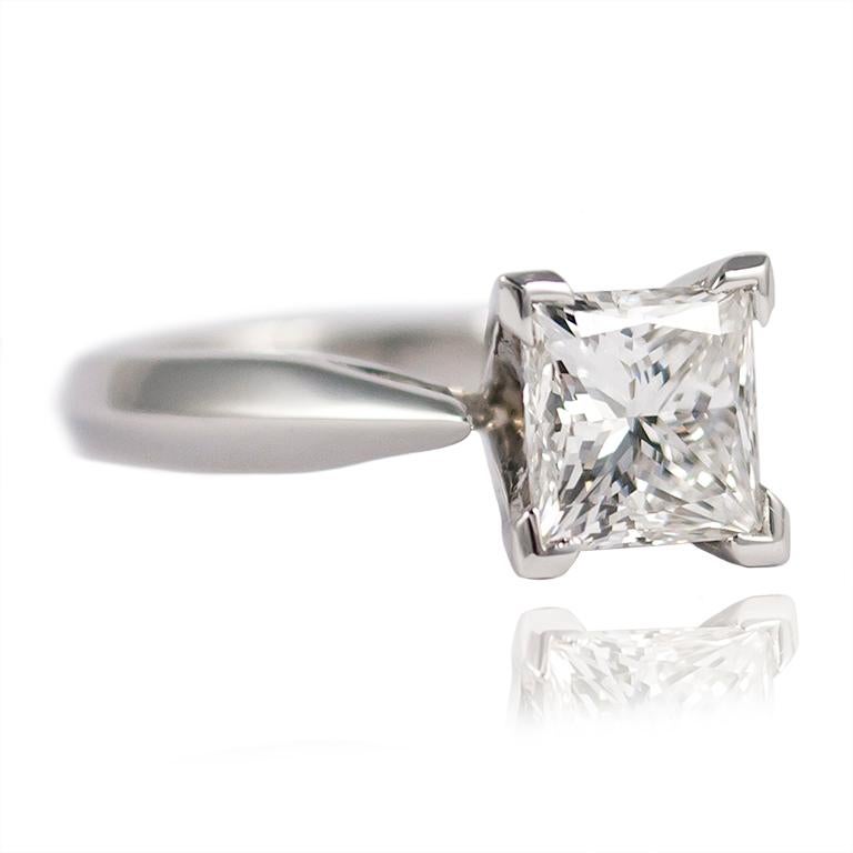 J. Birnbach GIA Certified 1.52 Carat Princess Cut Solitaire Diamond Ring In New Condition In New York, NY