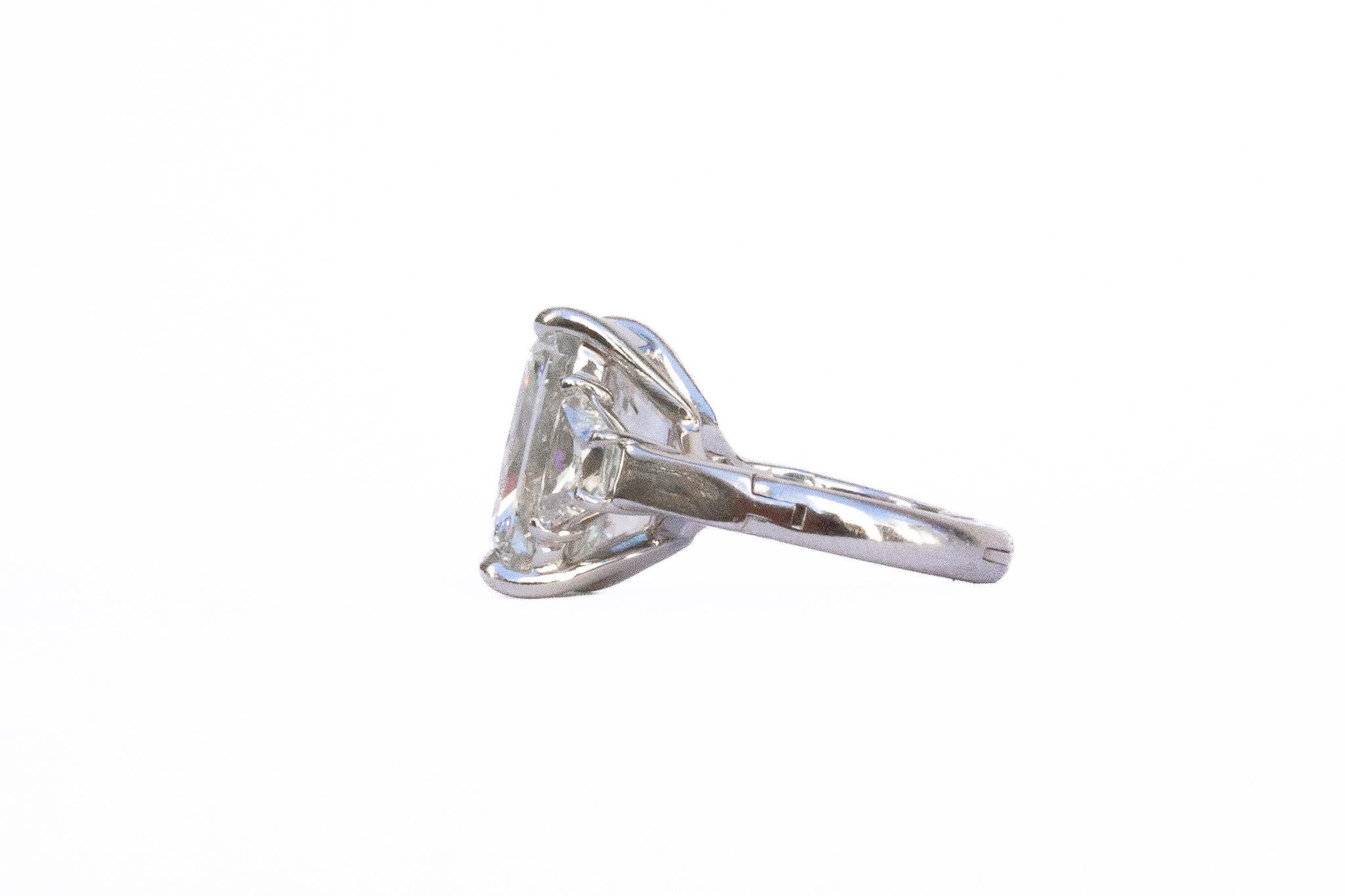 Radiant Cut J. Birnbach GIA Certified 15.25 Carat H VS2 Radiant Diamond Three-Stone Ring For Sale