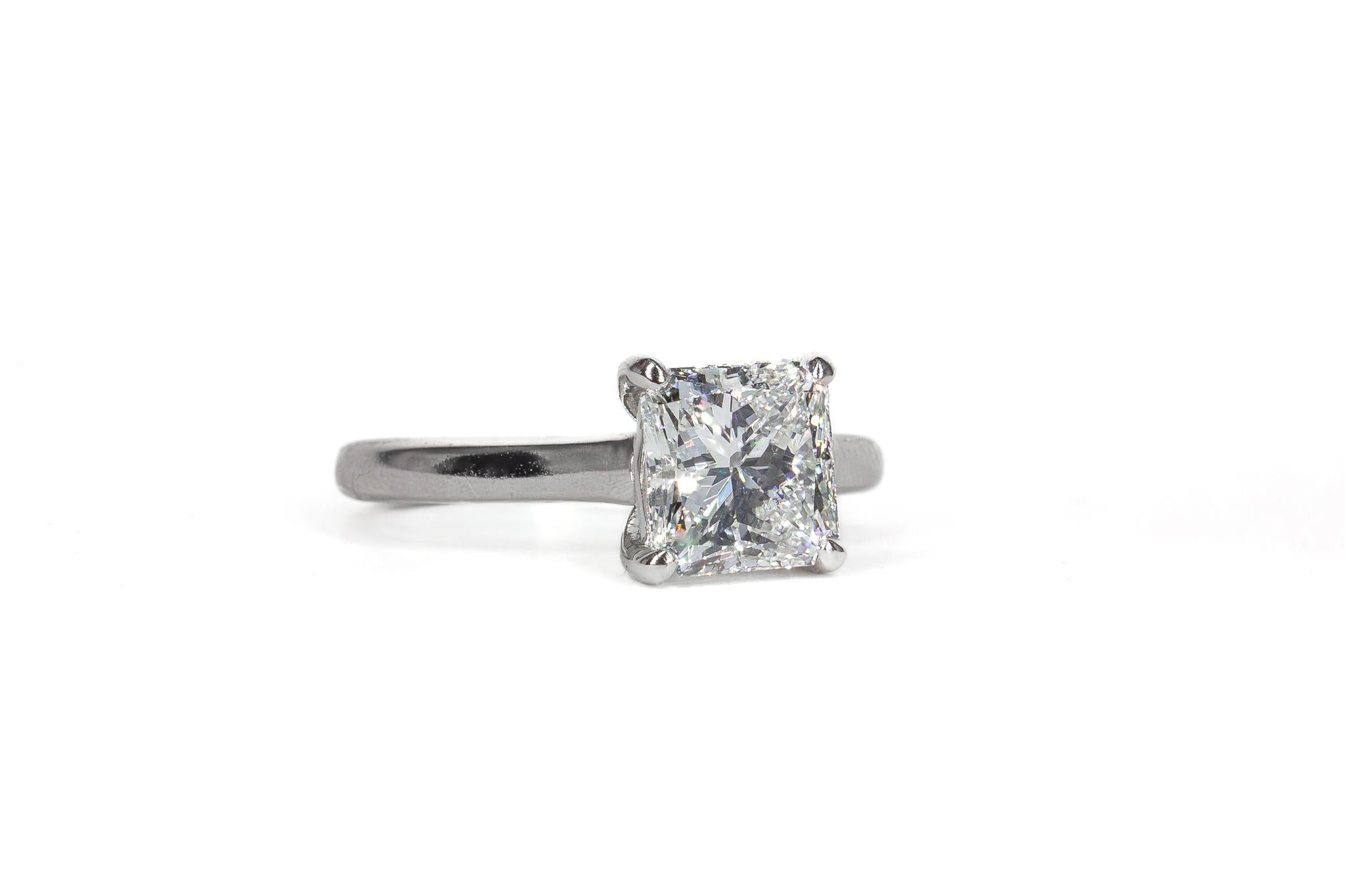 Contemporary J. Birnbach GIA Certified 1.71 Carat G VS2 Radiant Cut Diamond Solitaire Ring For Sale