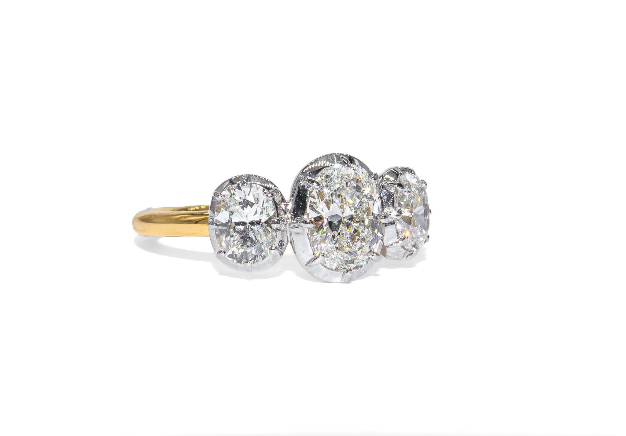 J. Birnbach Anillo de tres piedras con diamante talla antigua total certificado por el GIA de 1,85 quilates Contemporáneo en venta