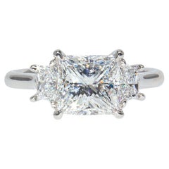 J. Birnbach Anillo de tres piedras con diamante talla princesa de 1,86 quilates certificado por el GIA
