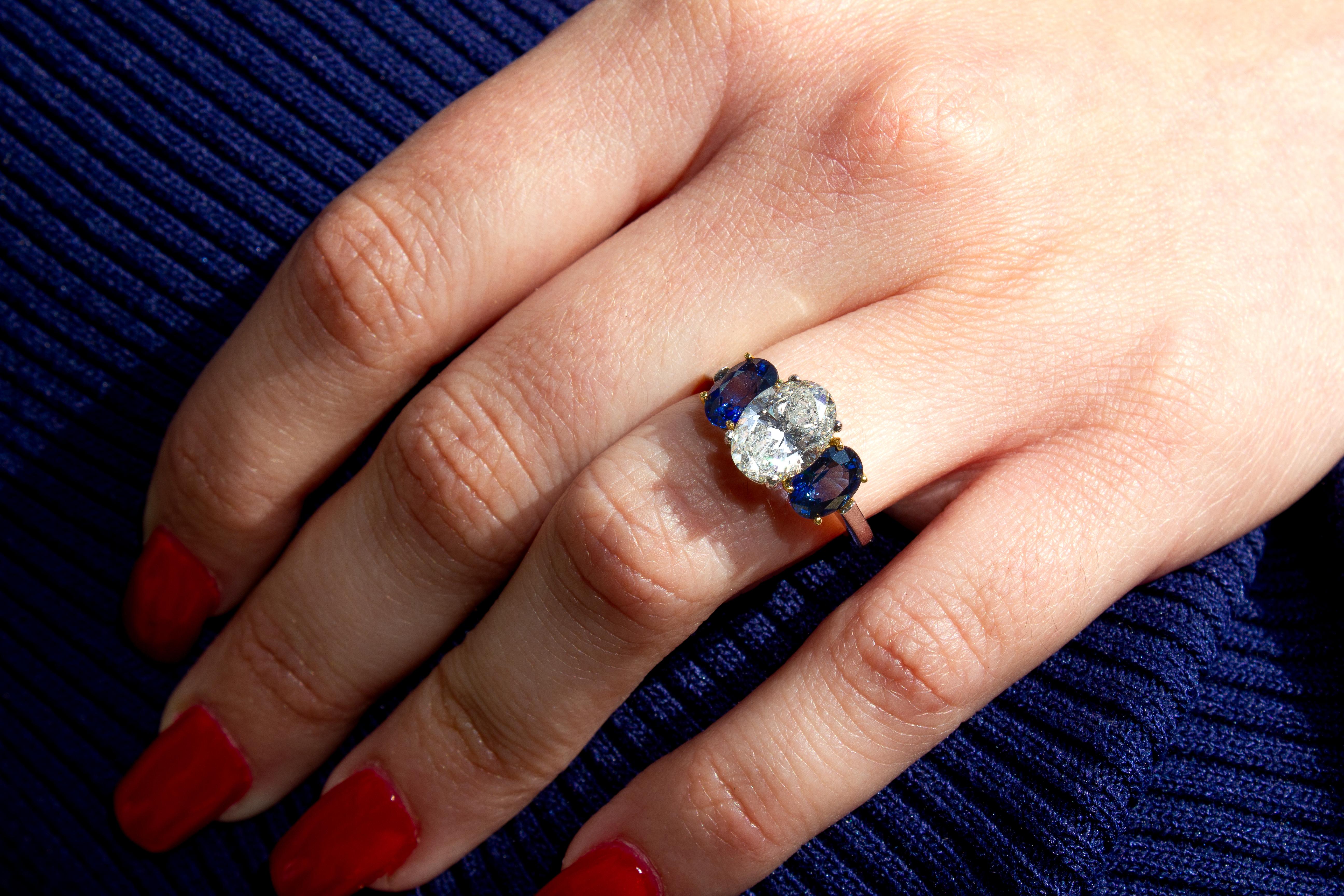 J. Birnbach GIA Certified 2.01 Carat Oval Diamond and Sapphire Three-Stone Ring In New Condition In New York, NY