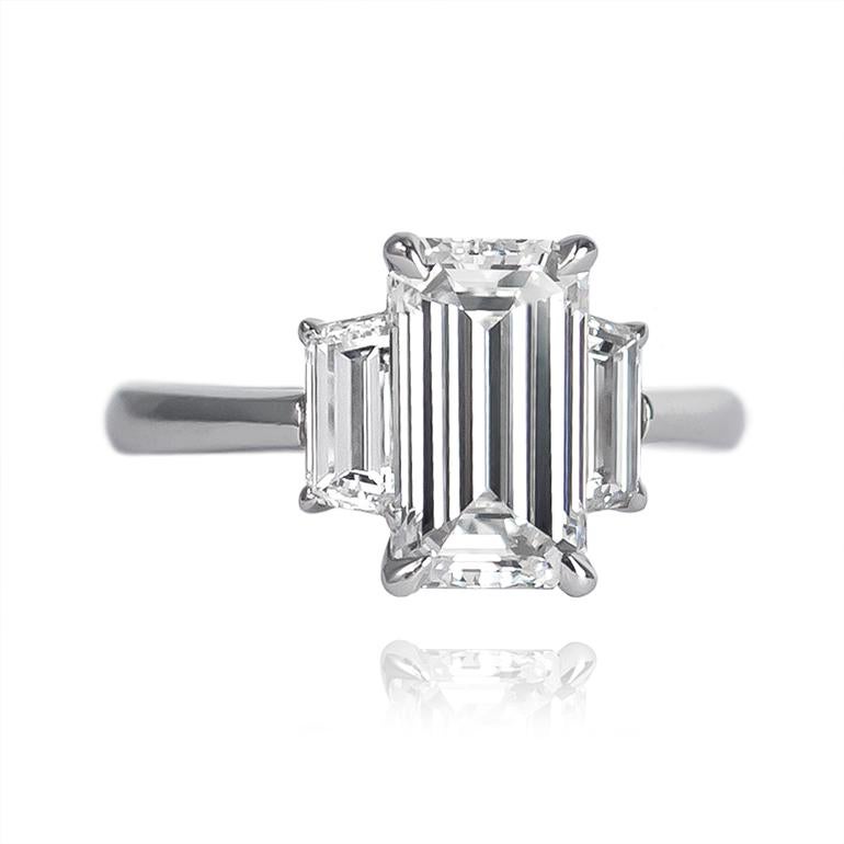 emerald cut with trapezoid side stones