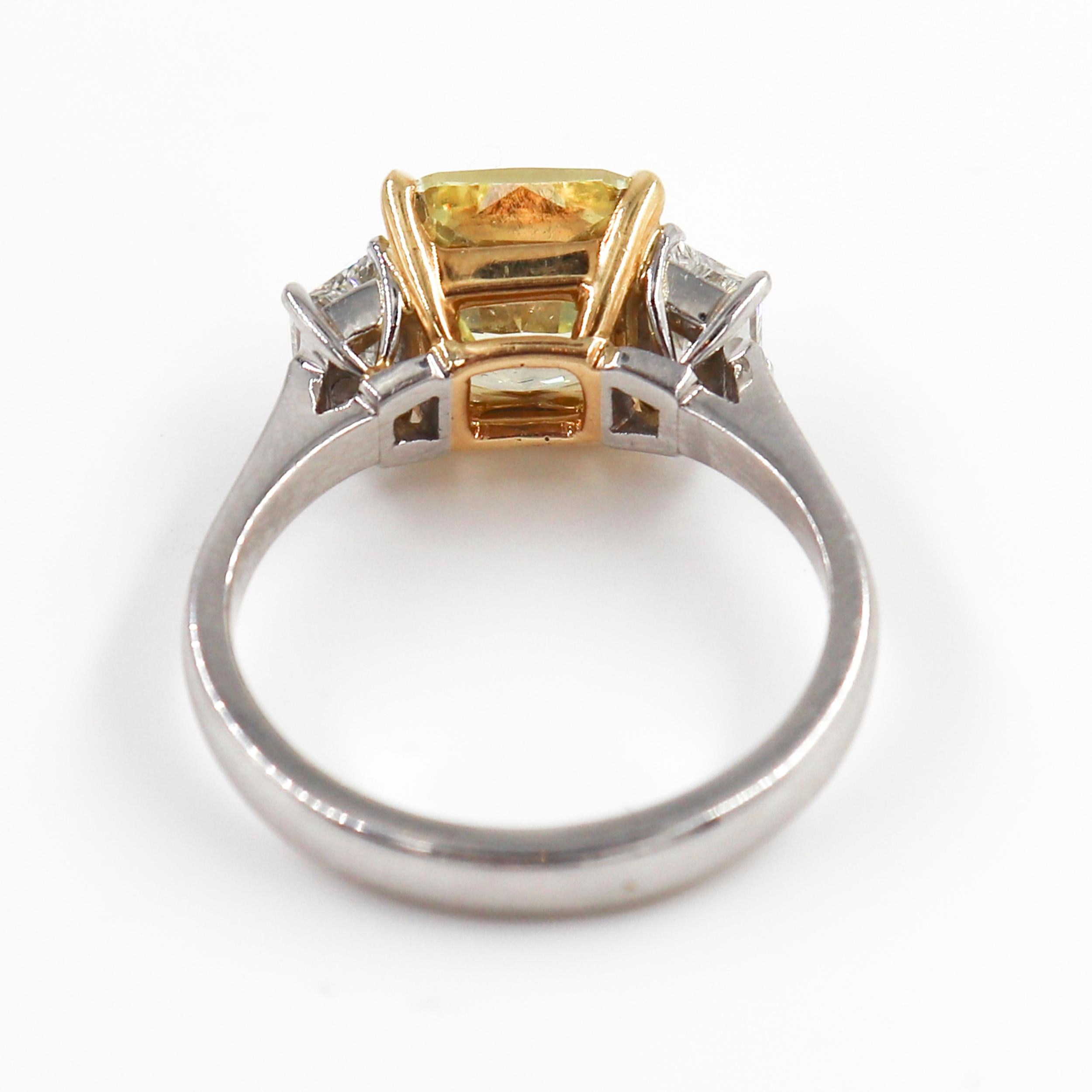 Radiant Cut J. Birnbach GIA 2.86 ct Fancy Yellow Vivid Radiant Diamond Three Stone Ring For Sale