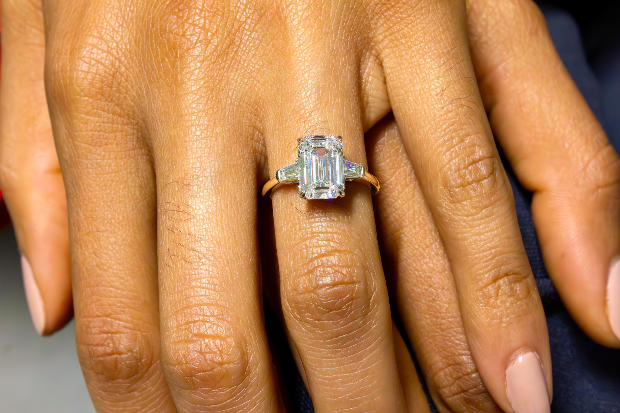 J. Birnbach GIA Certified 3.03 Carat F VS2 Emerald Cut Diamond Three Stone Ring For Sale 2