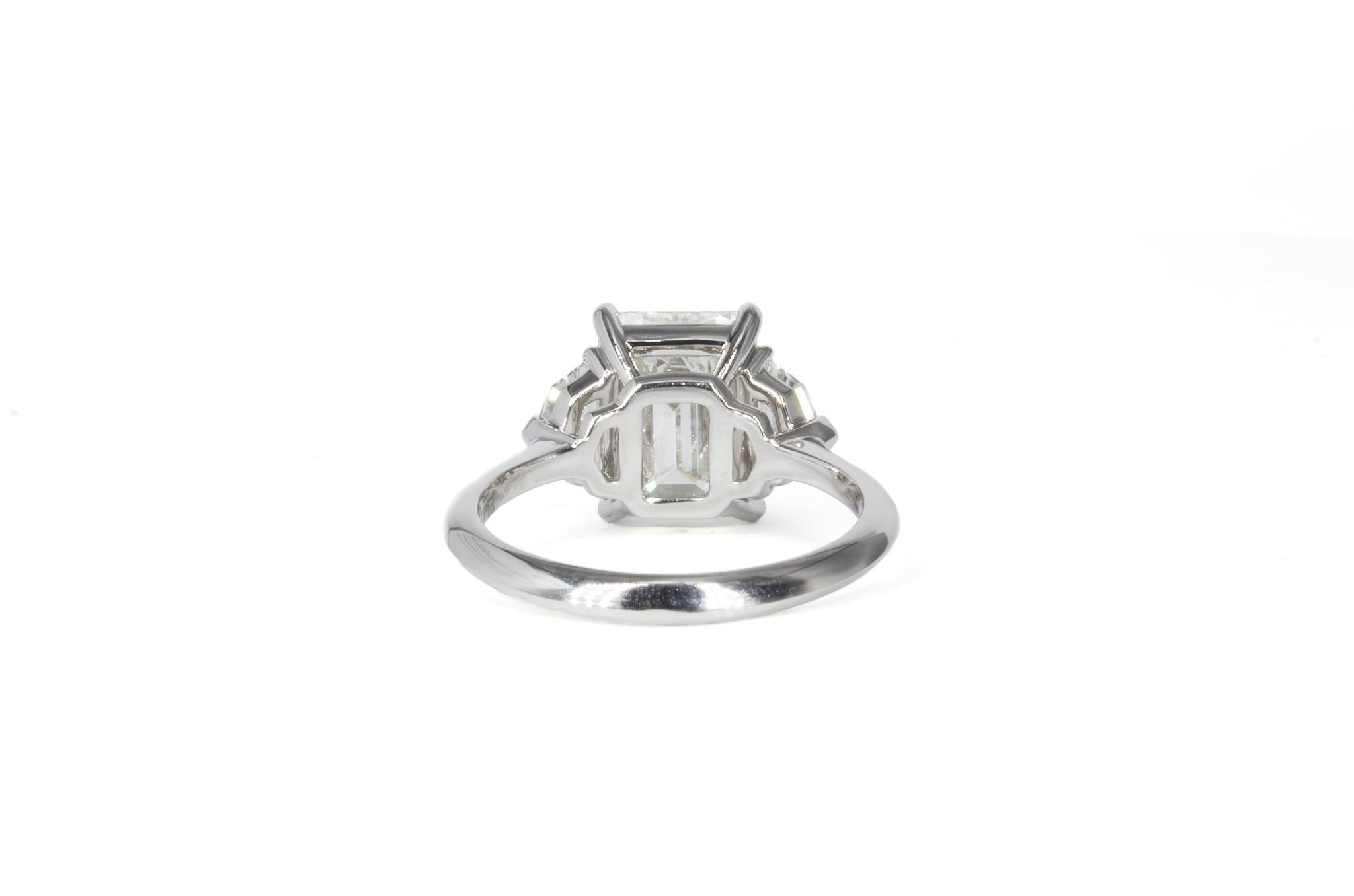J. Birnbach GIA Certified 3.34 Carat Emerald Cut J SI1 Diamond Three-Stone Ring For Sale 4