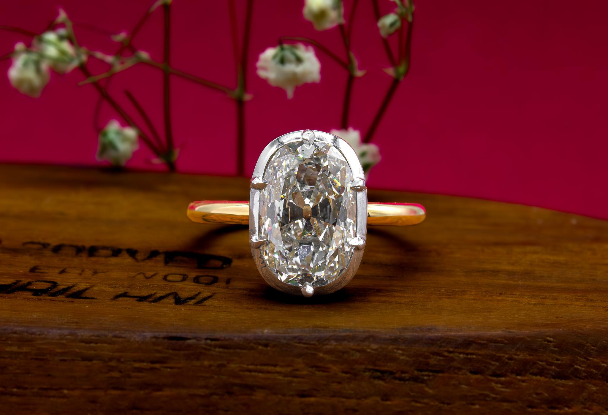 Femenino o masculino J. Birnbach Anillo solitario de diamantes talla cojín de 3,63 quilates con certificado GIA de minas antiguas en venta
