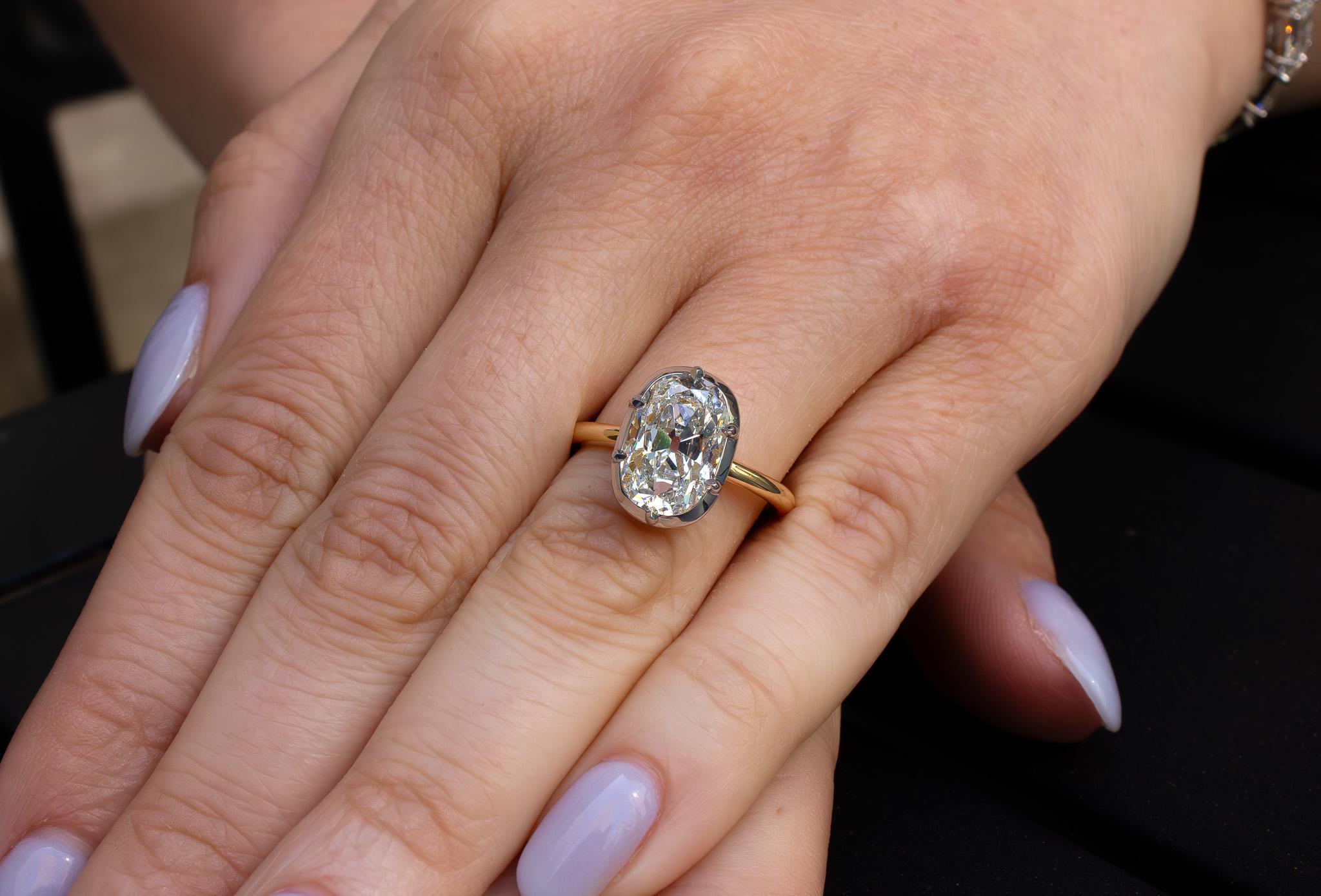 J. Birnbach Anillo solitario de diamantes talla cojín de 3,63 quilates con certificado GIA de minas antiguas en venta 3