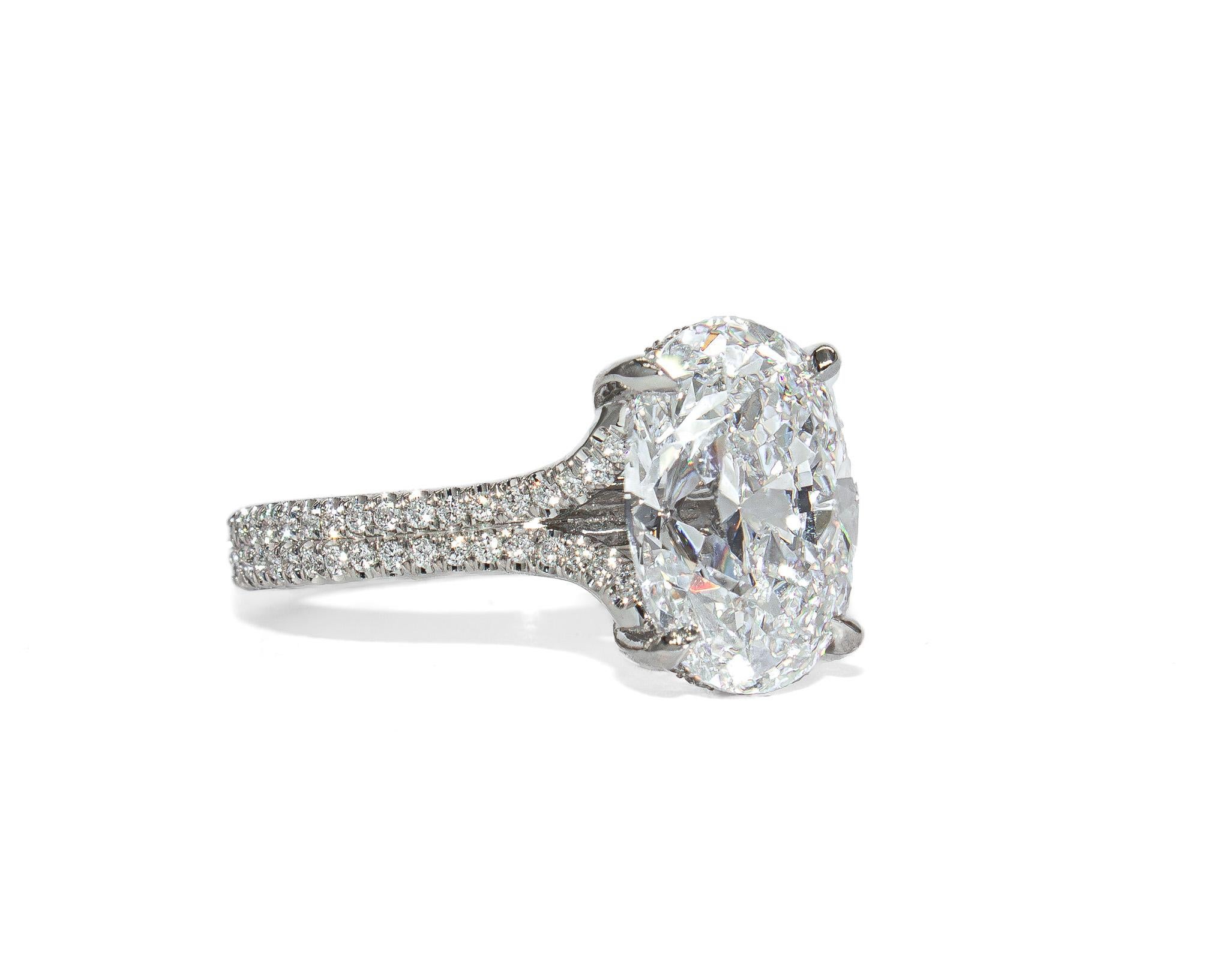 Contemporain J. Birnbach, bague solitaire avec diamant ovale de 3,81 carats D SI1 certifié GIA en vente