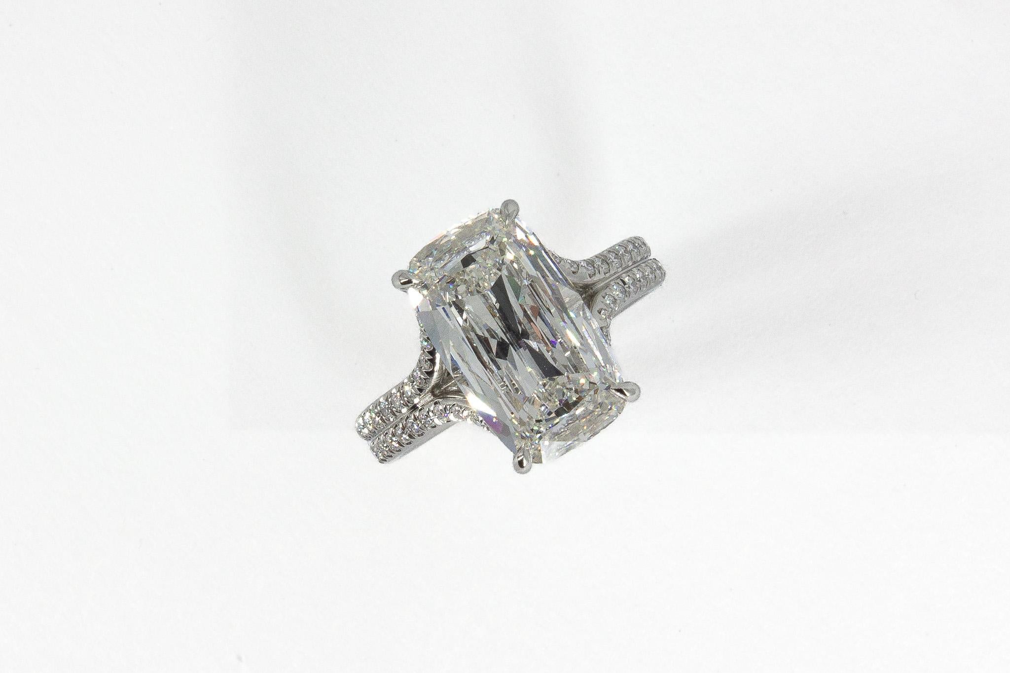 J. Birnbach GIA 4.02 H VVS2 Ashoka Style Cushion Diamond Engagement Ring For Sale 4