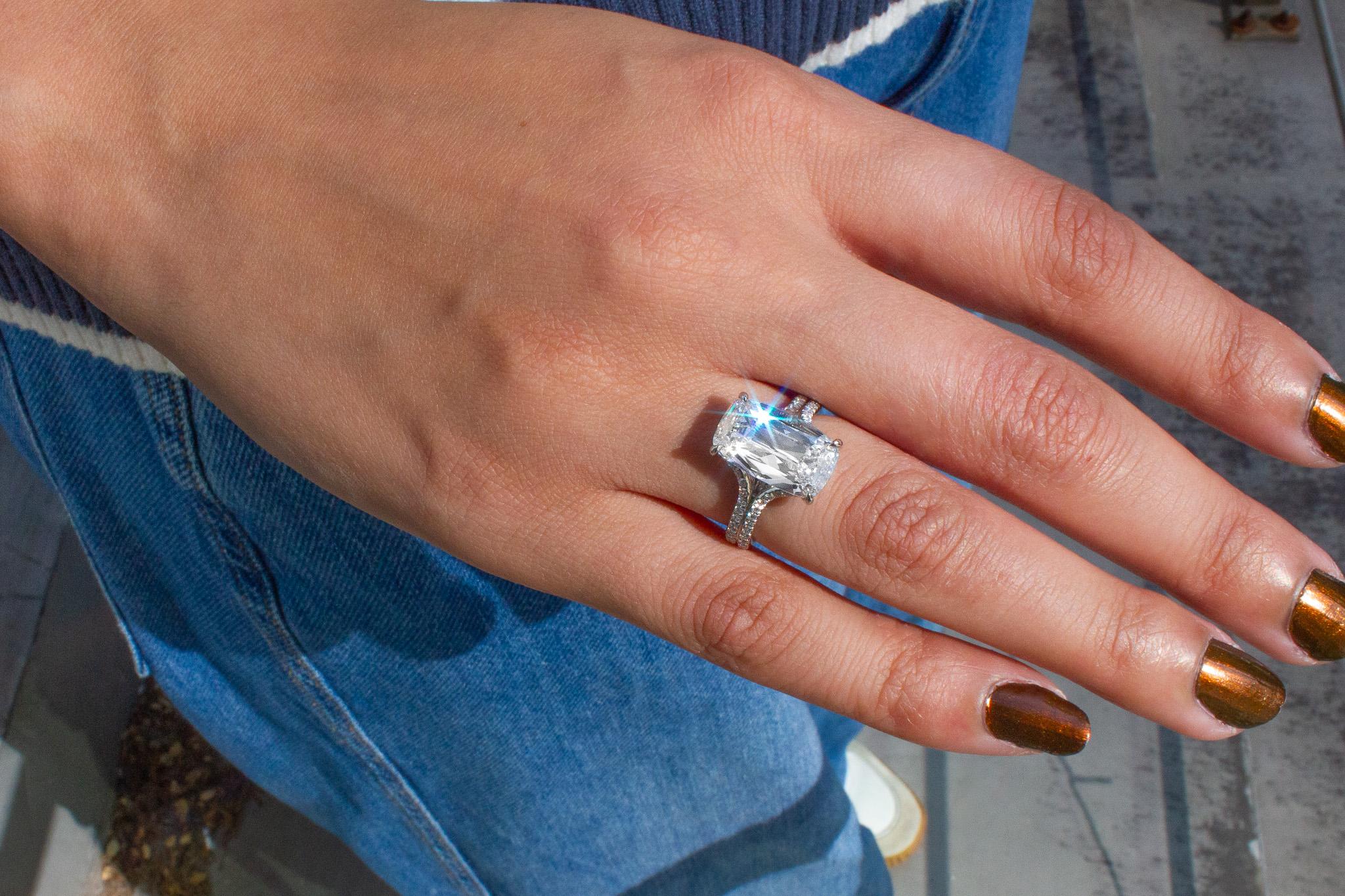 Cushion Cut J. Birnbach GIA 4.02 H VVS2 Ashoka Style Cushion Diamond Engagement Ring For Sale