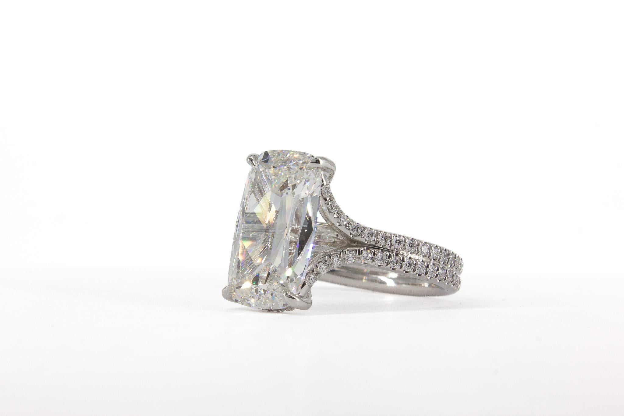 J. Birnbach GIA 4.02 H VVS2 Ashoka Style Cushion Diamond Engagement Ring In New Condition For Sale In New York, NY