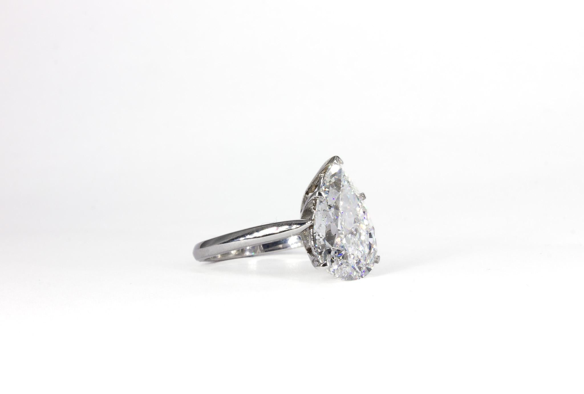 Contemporary J. Birnbach GIA Certified 4.41 Carat G SI2 Pear Shape Diamond Solitaire Ring For Sale