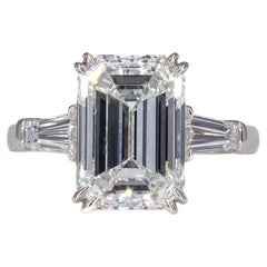 J. Birnbach GIA-zertifizierter dreisteiniger Diamantring mit 5.03 Karat im Smaragdschliff