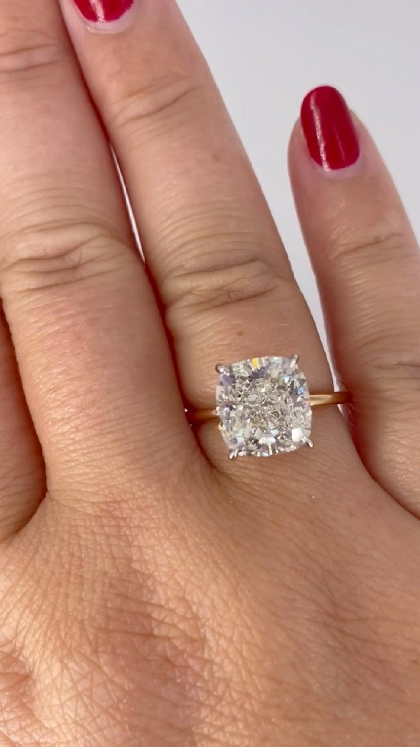 J. Birnbach GIA Certified 5.03 ct Cushion Solitaire Engagement Ring in Rose Gold In New Condition For Sale In New York, NY