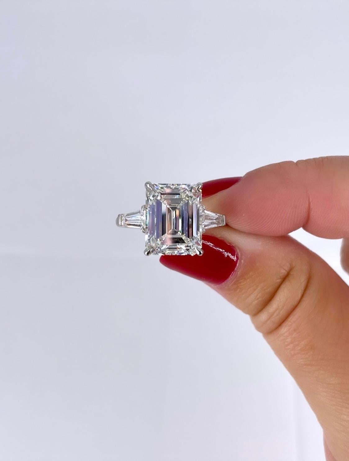 Contemporary J. Birnbach GIA Certified 5.49 Carat Emerald Cut Diamond Three-Stone Ring For Sale